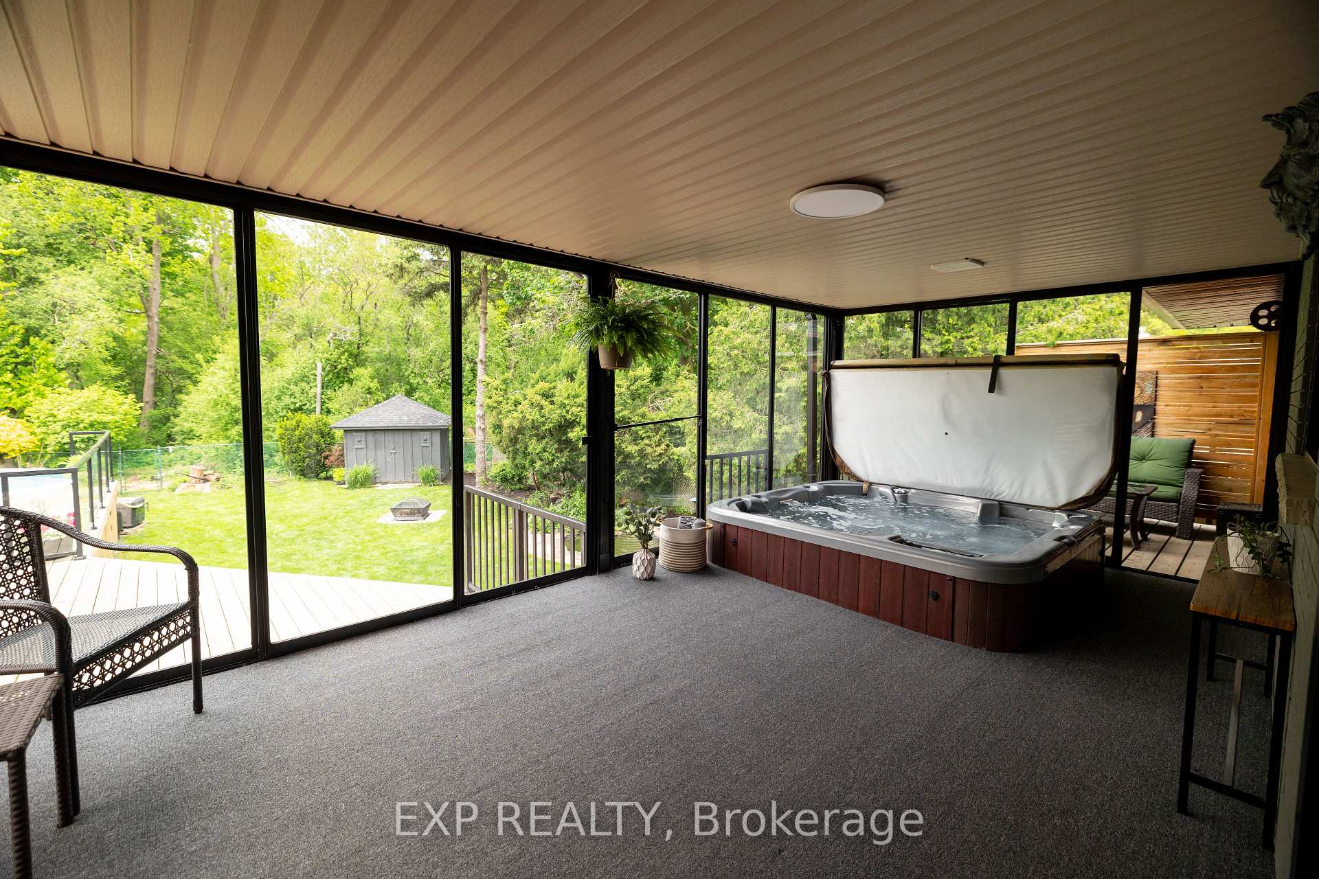 Photo 11 of 190 Ross Avenue, Kitchener — HOMEH