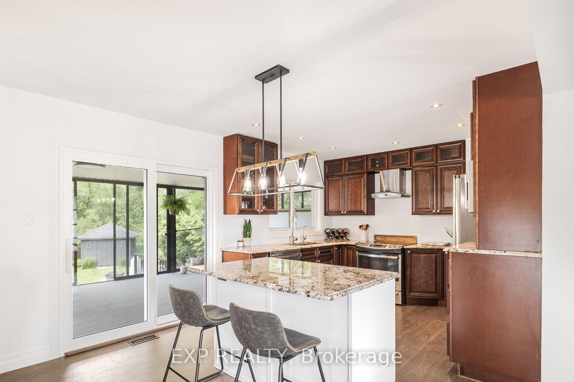 Photo 19 of 190 Ross Avenue, Kitchener — HOMEH