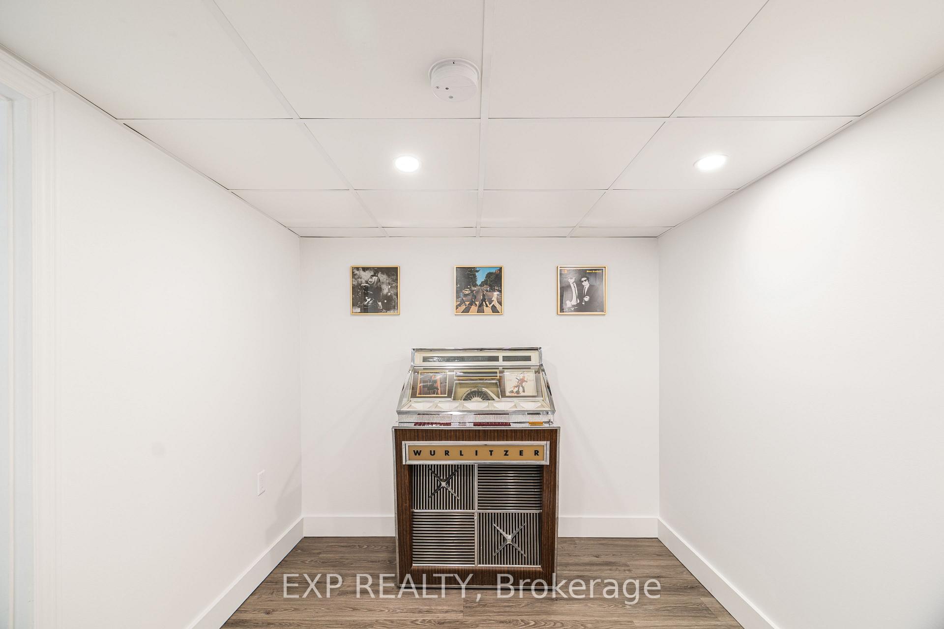 Photo 36 of 190 Ross Avenue, Kitchener — HOMEH