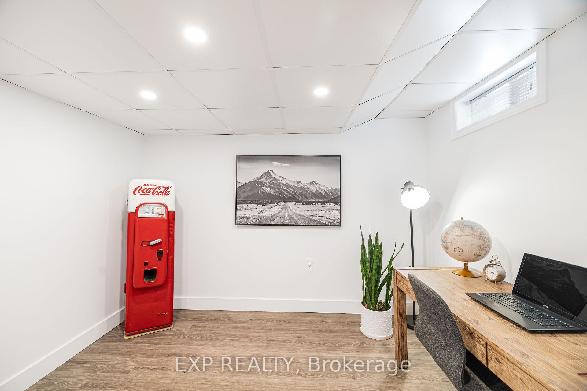 Photo 37 of 190 Ross Avenue, Kitchener — HOMEH