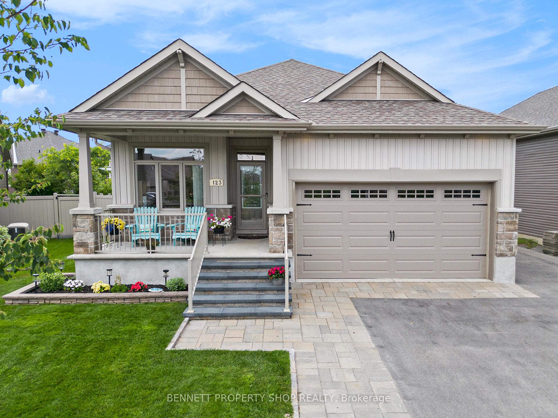 Photo 1 of 123 Elfin Grove, Ottawa, Kanata - Emerald Meadows/Trailwest — HOMEH