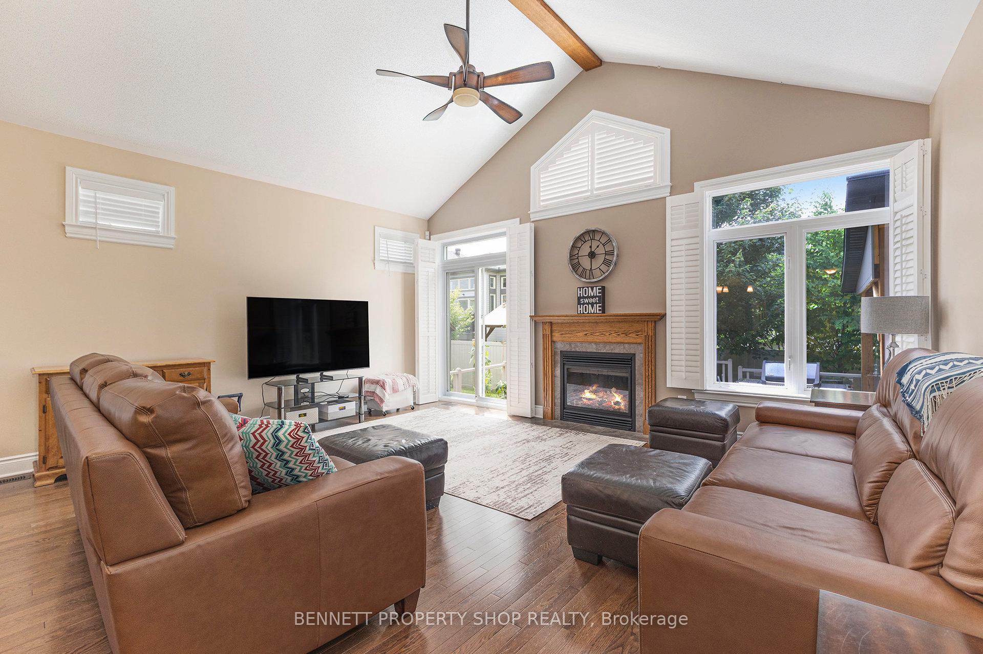 Photo 12 of 123 Elfin Grove, Ottawa, Kanata - Emerald Meadows/Trailwest — HOMEH