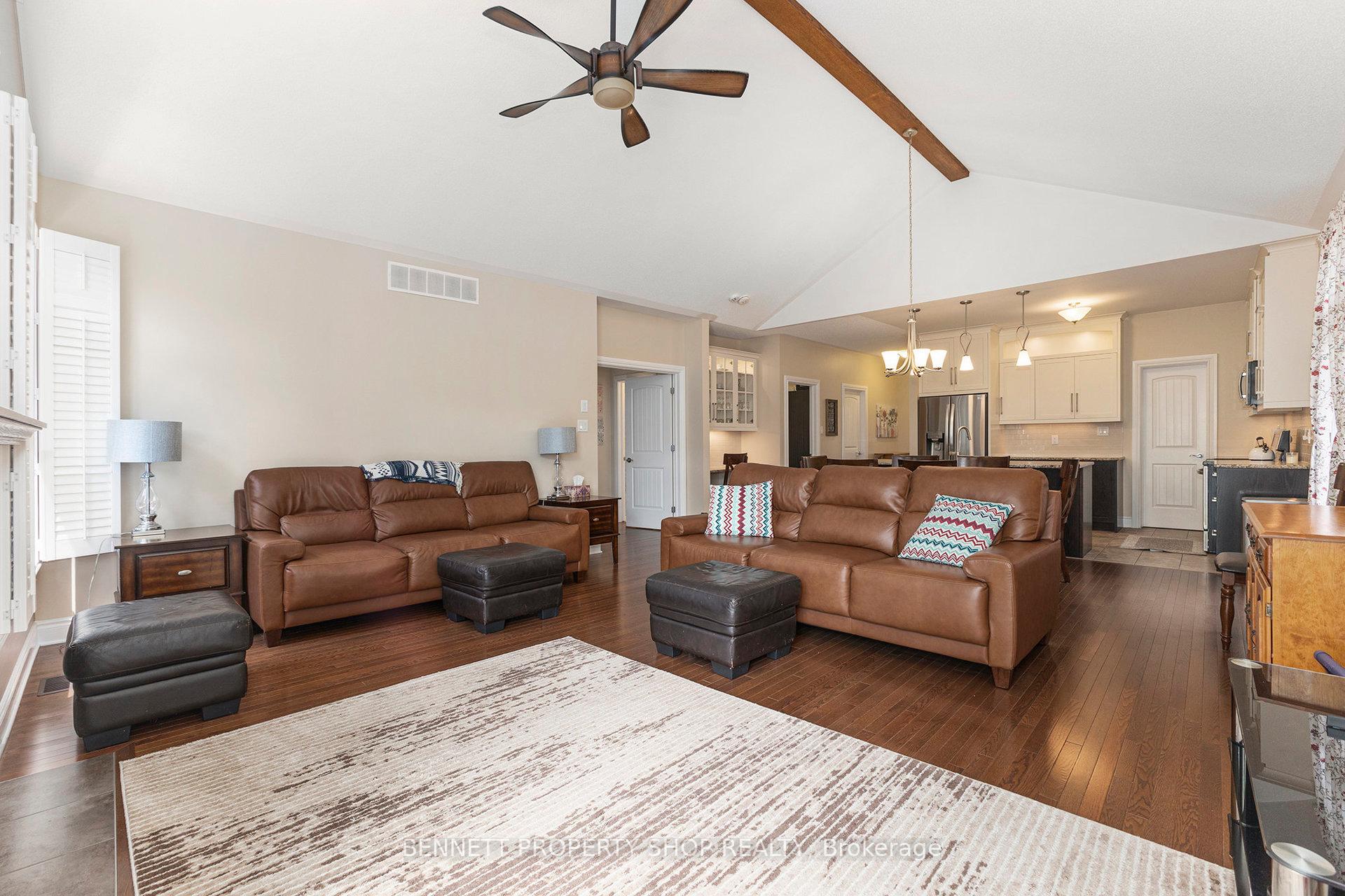 Photo 14 of 123 Elfin Grove, Ottawa, Kanata - Emerald Meadows/Trailwest — HOMEH