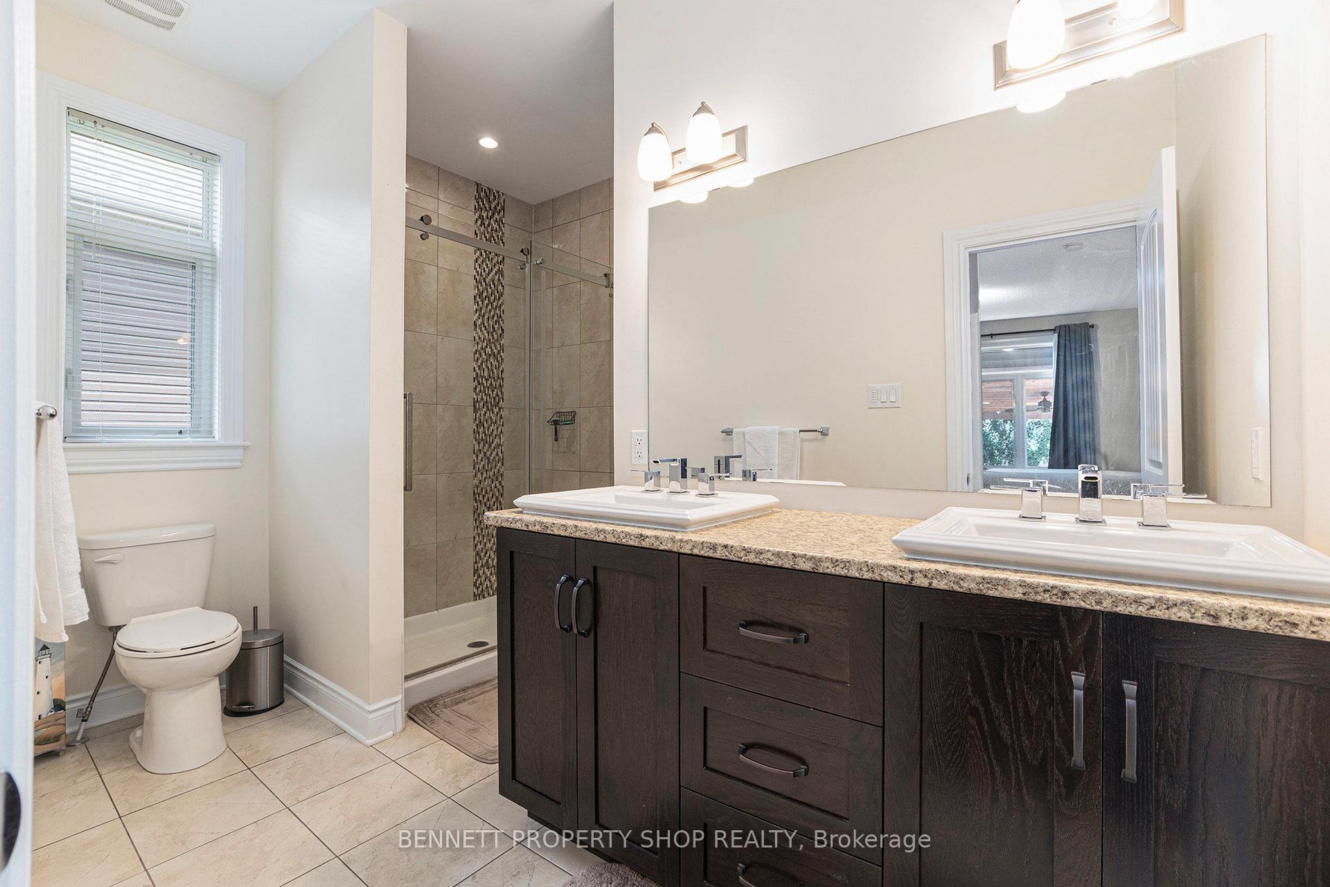 Photo 16 of 123 Elfin Grove, Ottawa, Kanata - Emerald Meadows/Trailwest — HOMEH