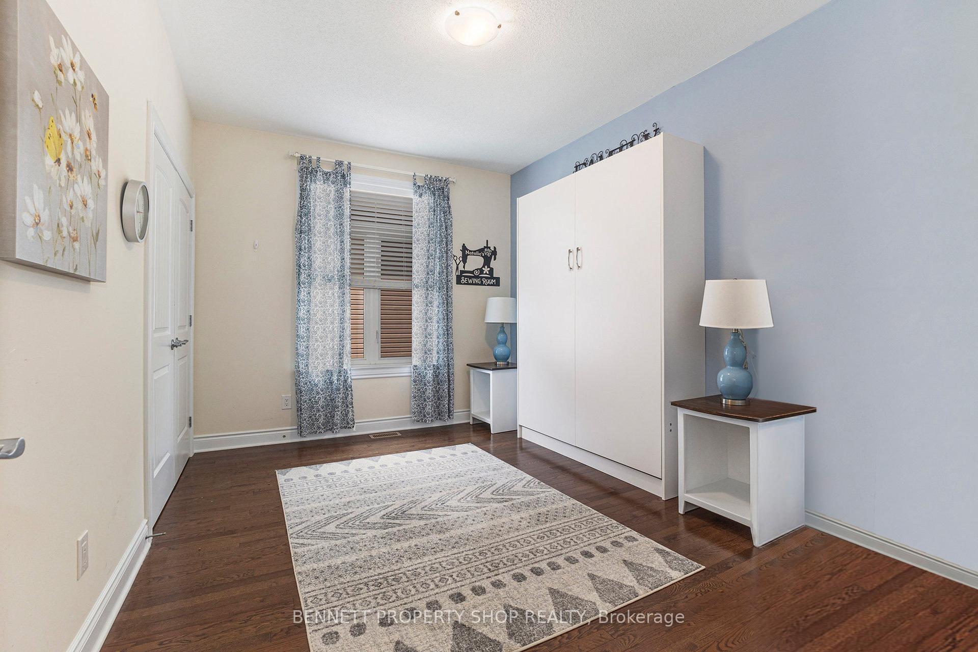 Photo 17 of 123 Elfin Grove, Ottawa, Kanata - Emerald Meadows/Trailwest — HOMEH