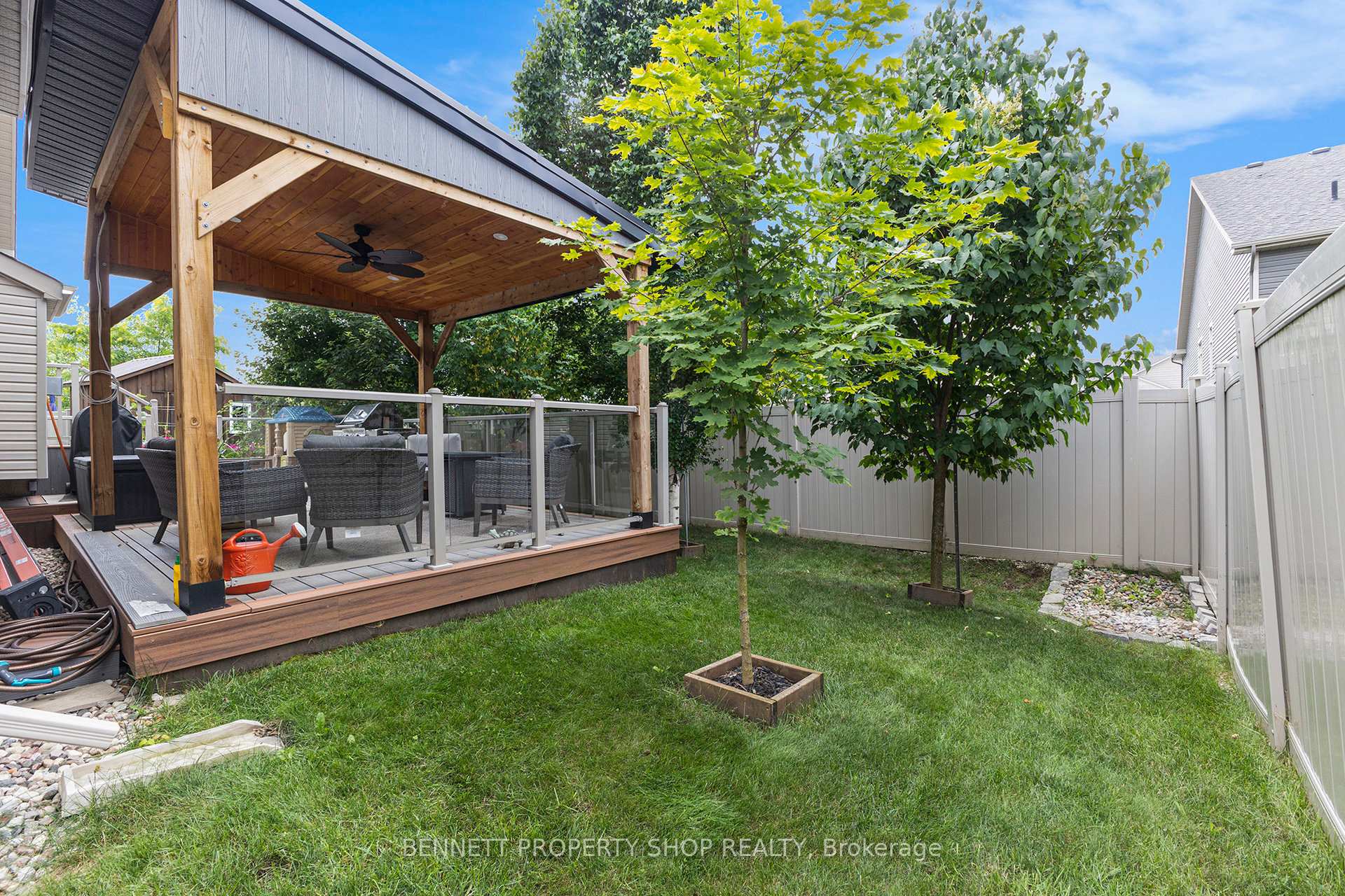 Photo 34 of 123 Elfin Grove, Ottawa, Kanata - Emerald Meadows/Trailwest — HOMEH