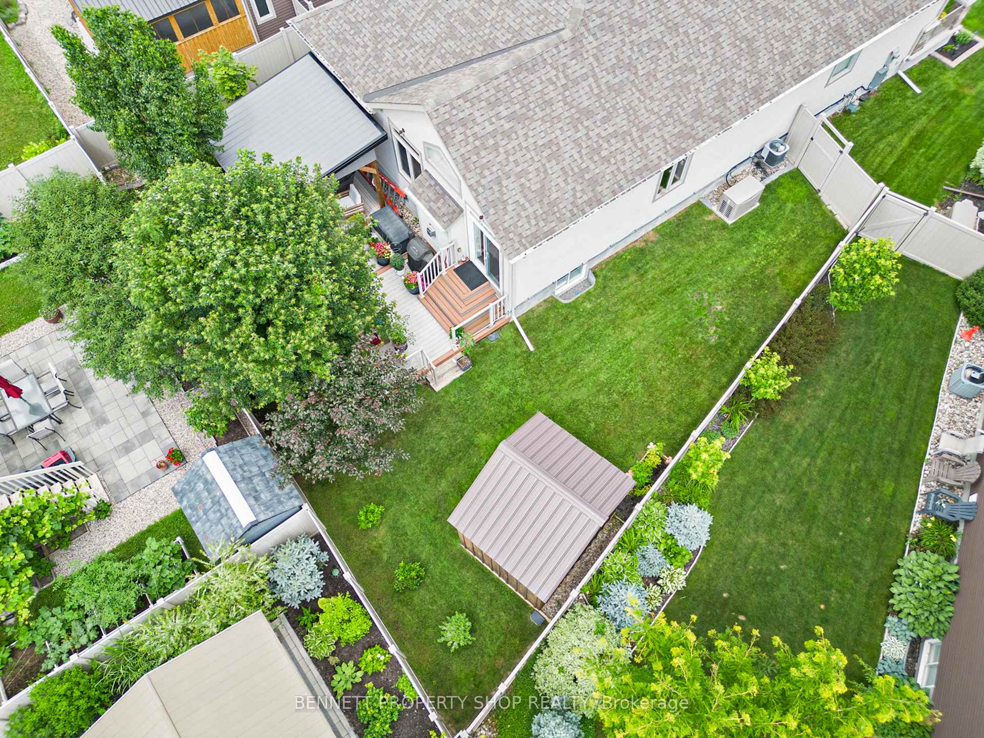 Photo 41 of 123 Elfin Grove, Ottawa, Kanata - Emerald Meadows/Trailwest — HOMEH