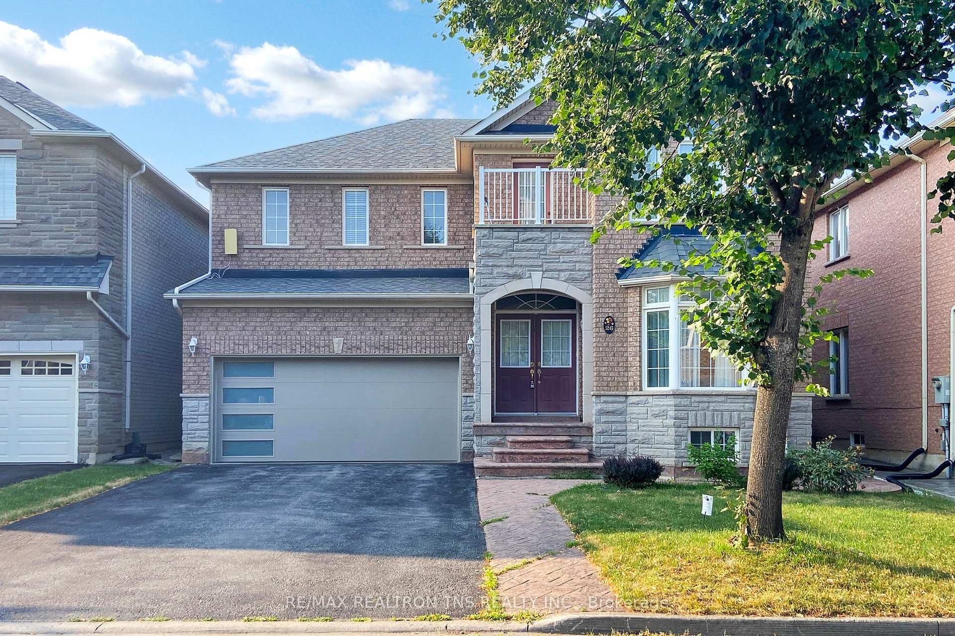 Photo 2 of 26 Bartlett Road, Markham, Cachet — HOMEH
