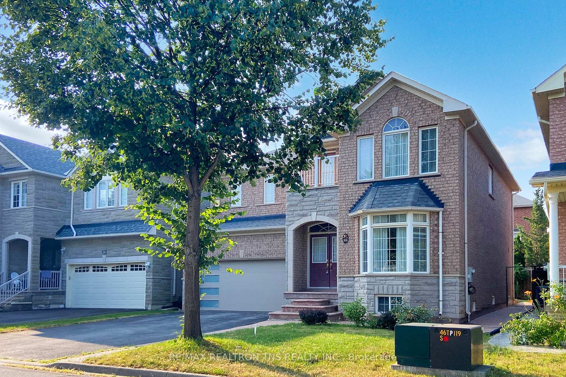 Photo 3 of 26 Bartlett Road, Markham, Cachet — HOMEH