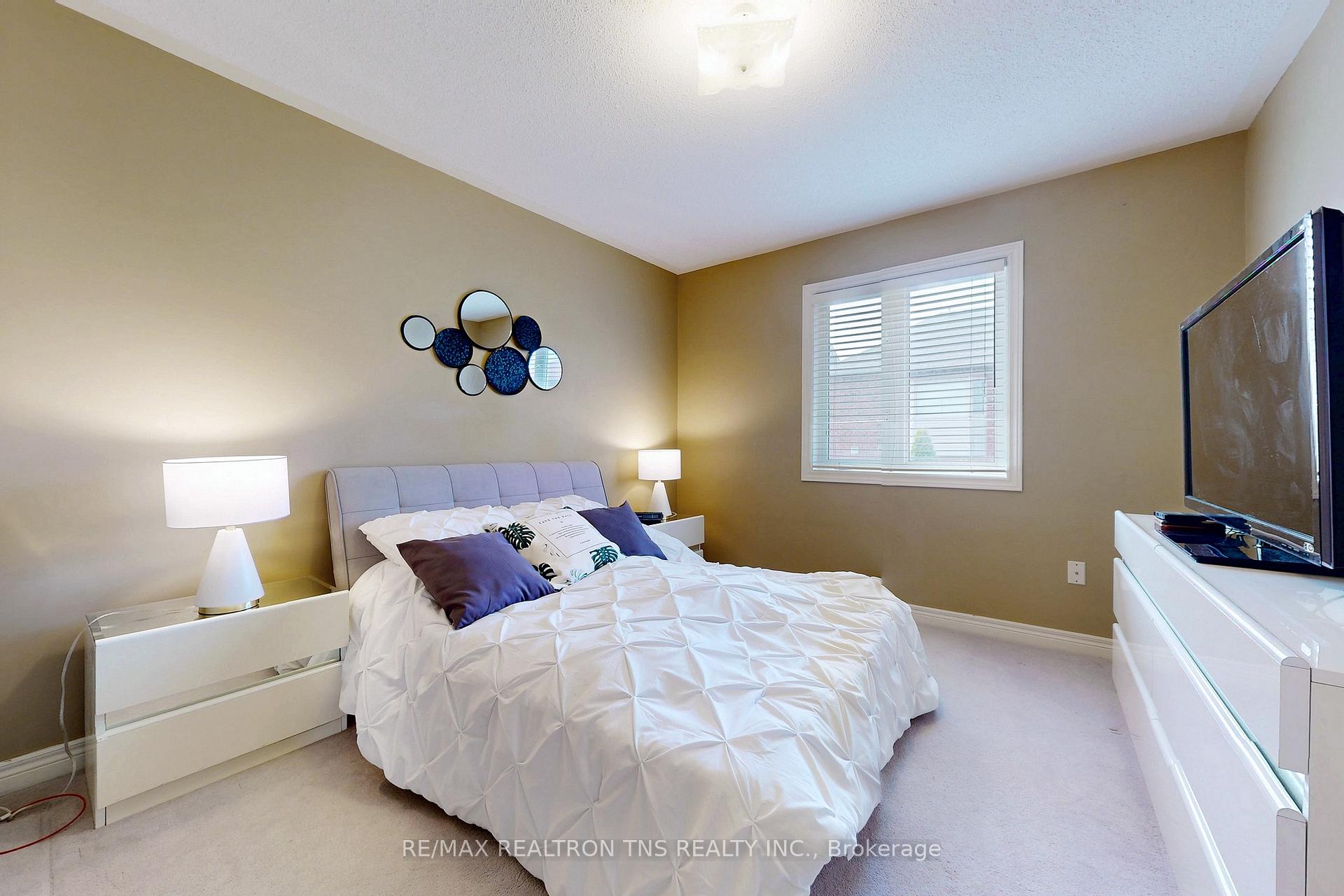 Photo 36 of 26 Bartlett Road, Markham, Cachet — HOMEH