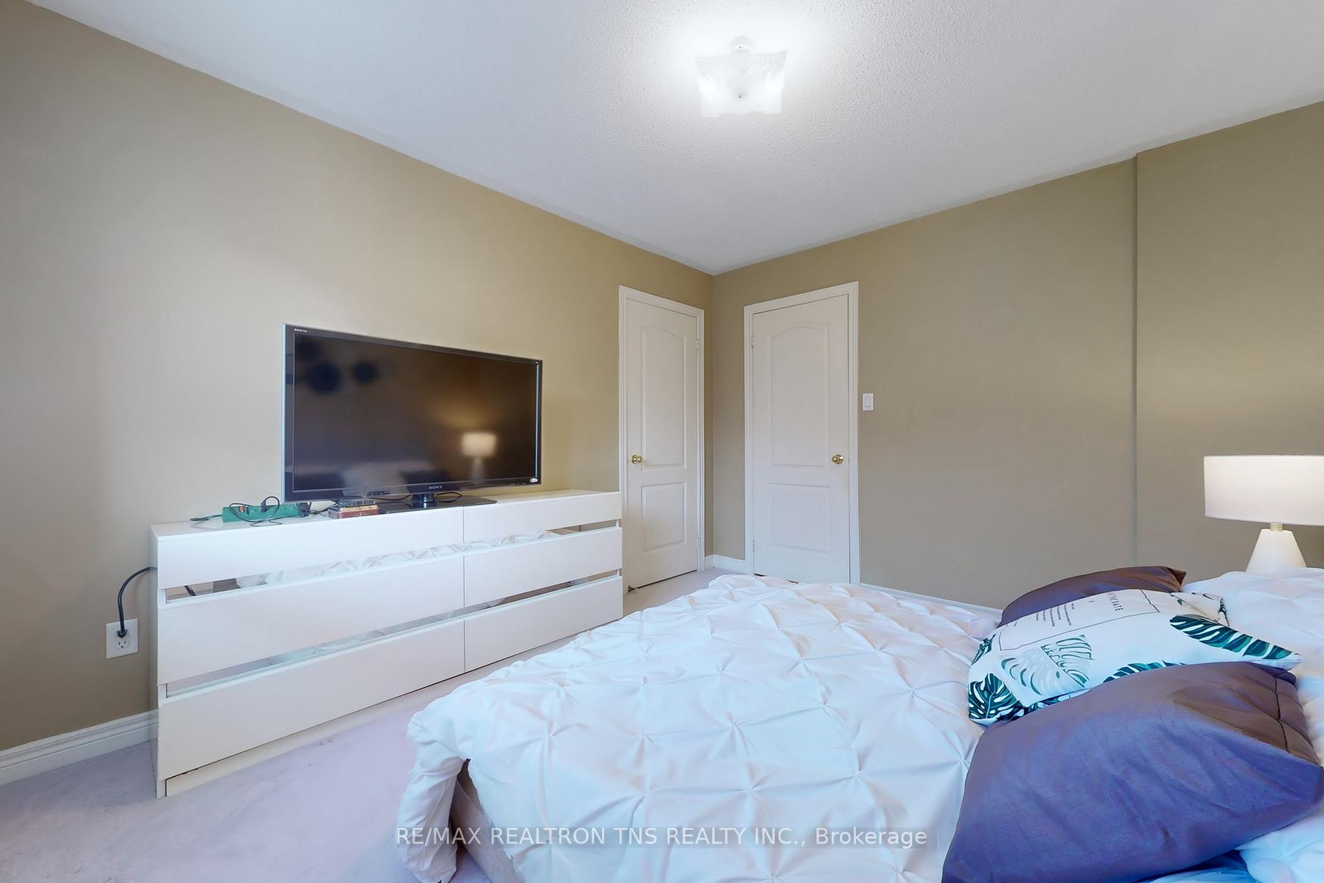 Photo 38 of 26 Bartlett Road, Markham, Cachet — HOMEH