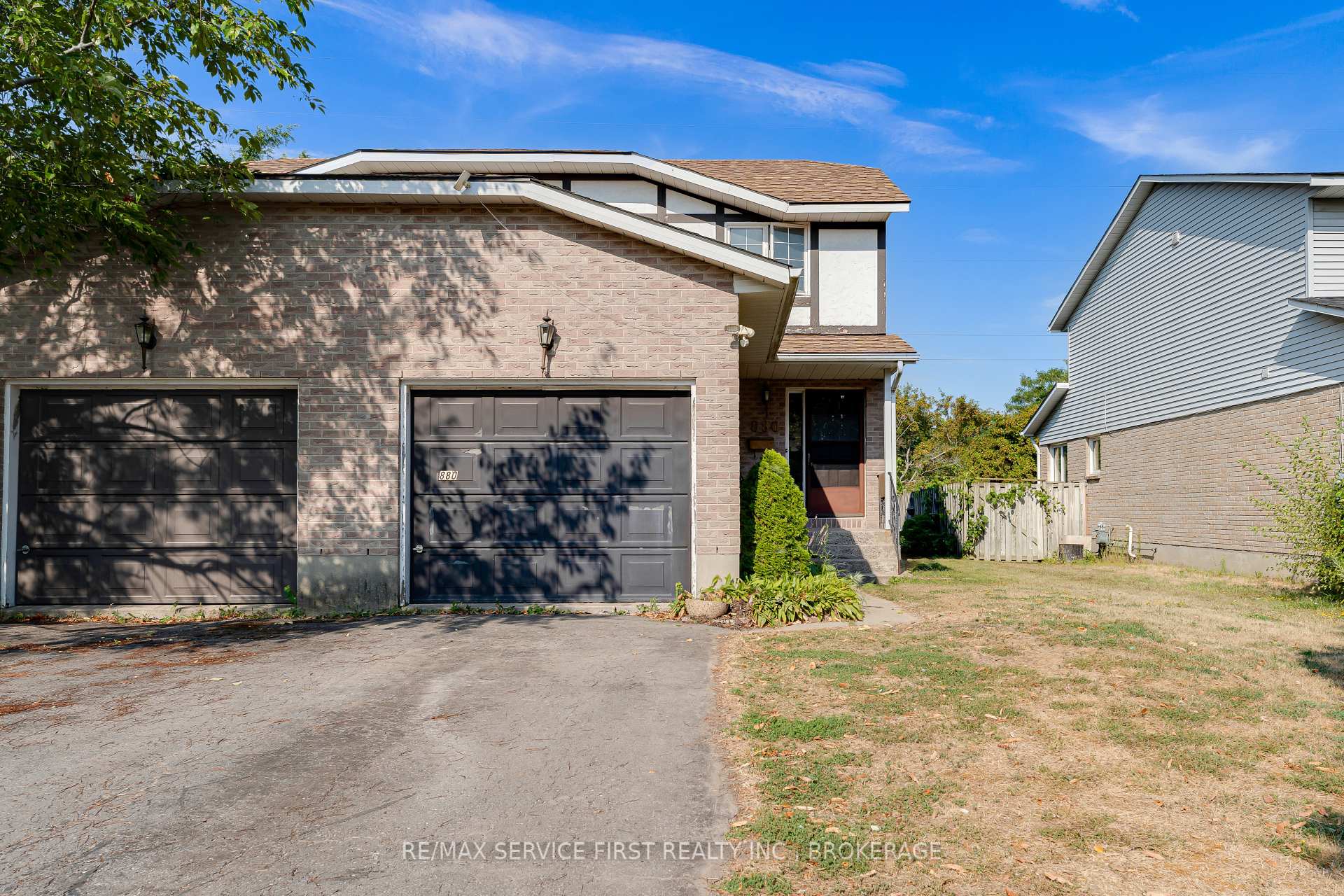 Photo 1 of 880 Muirfield Crescent, Kingston, East Gardiners Rd — HOMEH