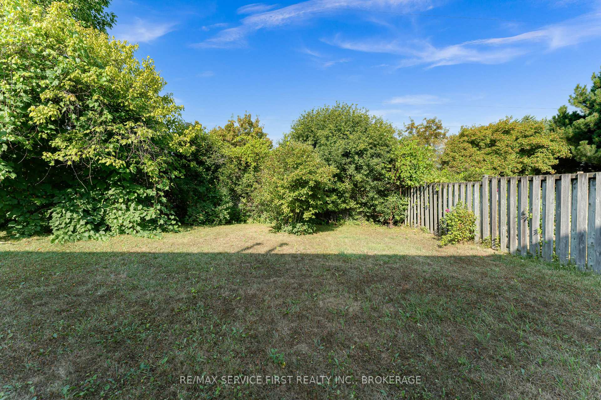 Photo 30 of 880 Muirfield Crescent, Kingston, East Gardiners Rd — HOMEH