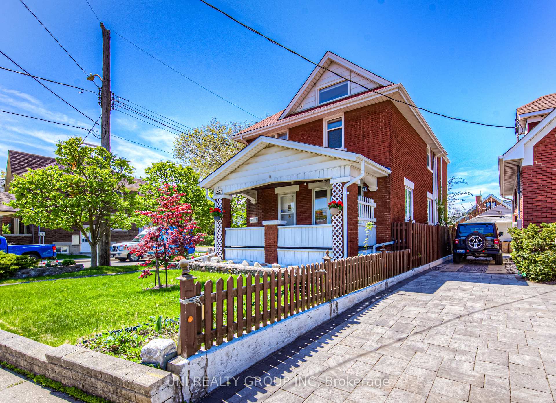 Photo 5 of 251 Margaret Avenue, Kitchener, Fairfield — HOMEH