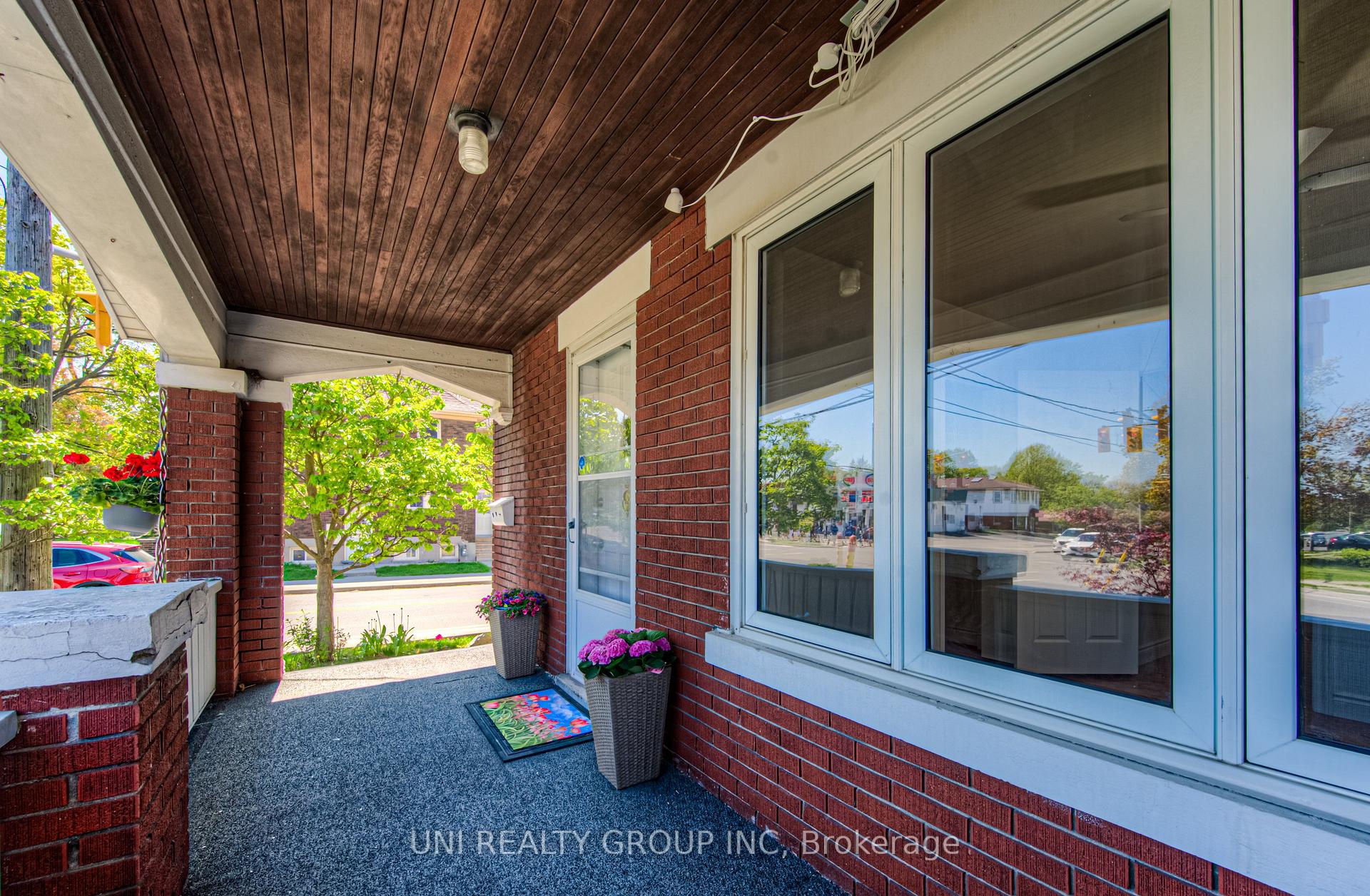 Photo 7 of 251 Margaret Avenue, Kitchener, Fairfield — HOMEH