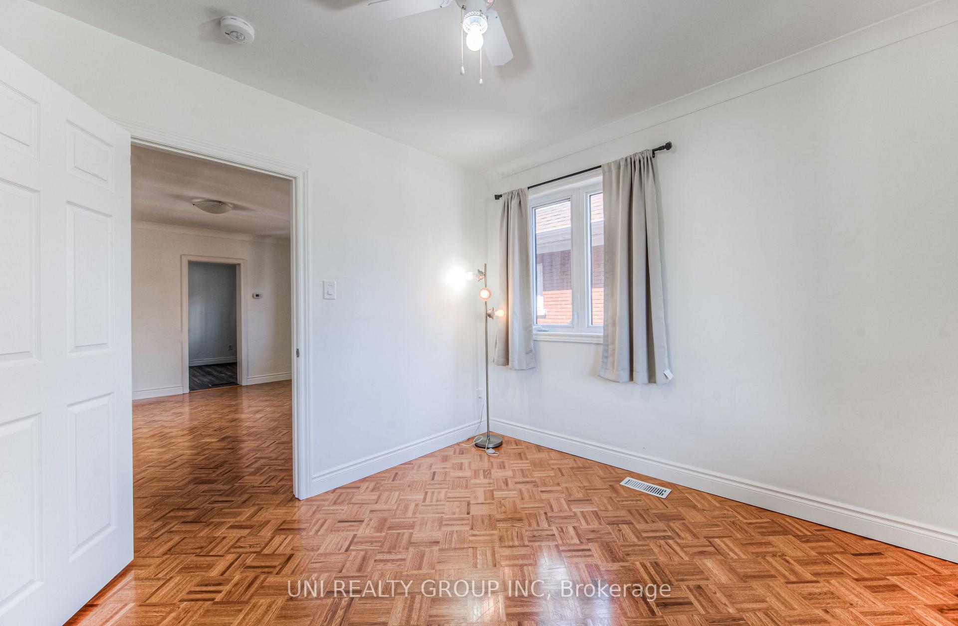 Photo 22 of 251 Margaret Avenue, Kitchener, Fairfield — HOMEH