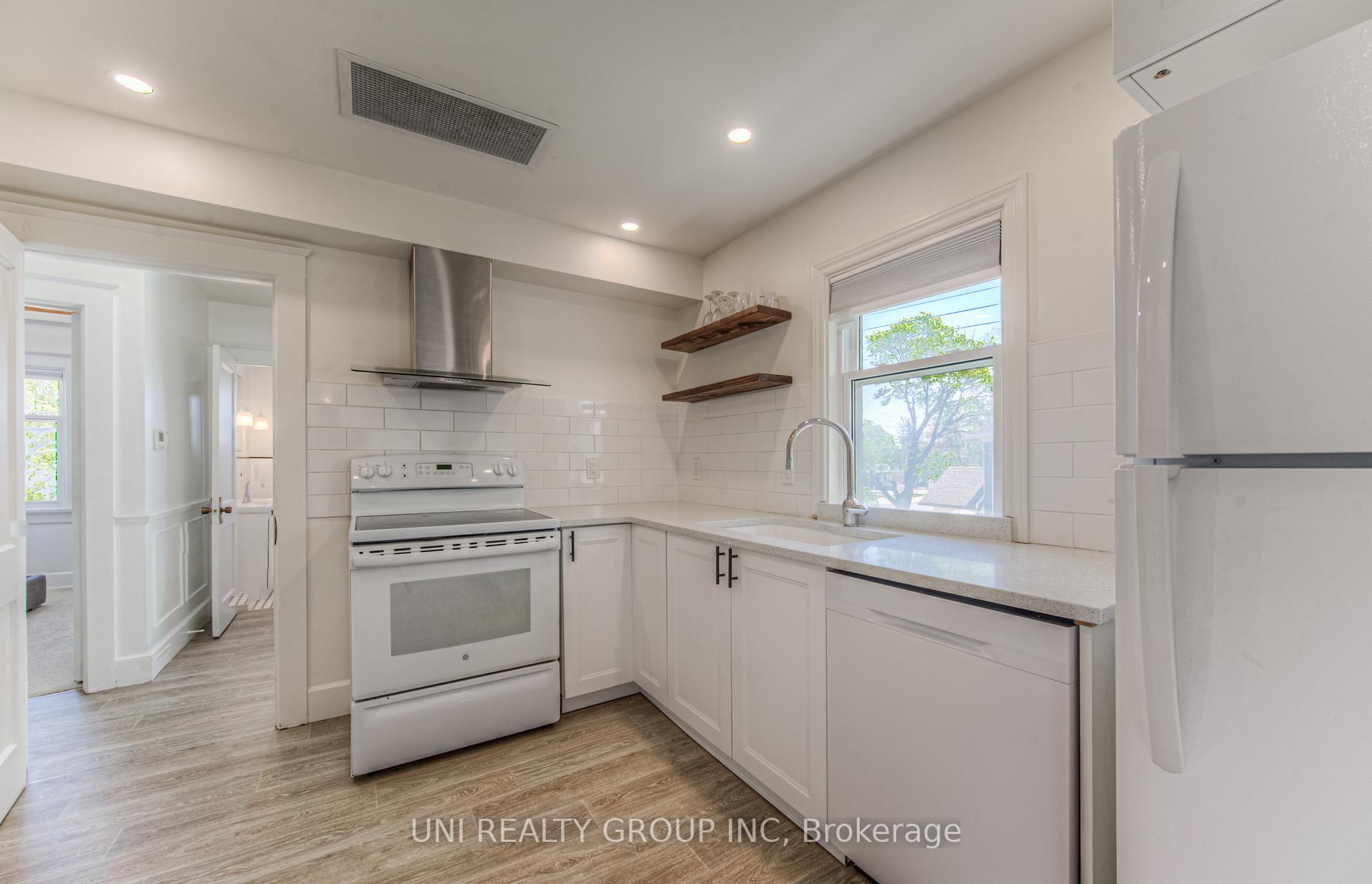 Photo 28 of 251 Margaret Avenue, Kitchener, Fairfield — HOMEH