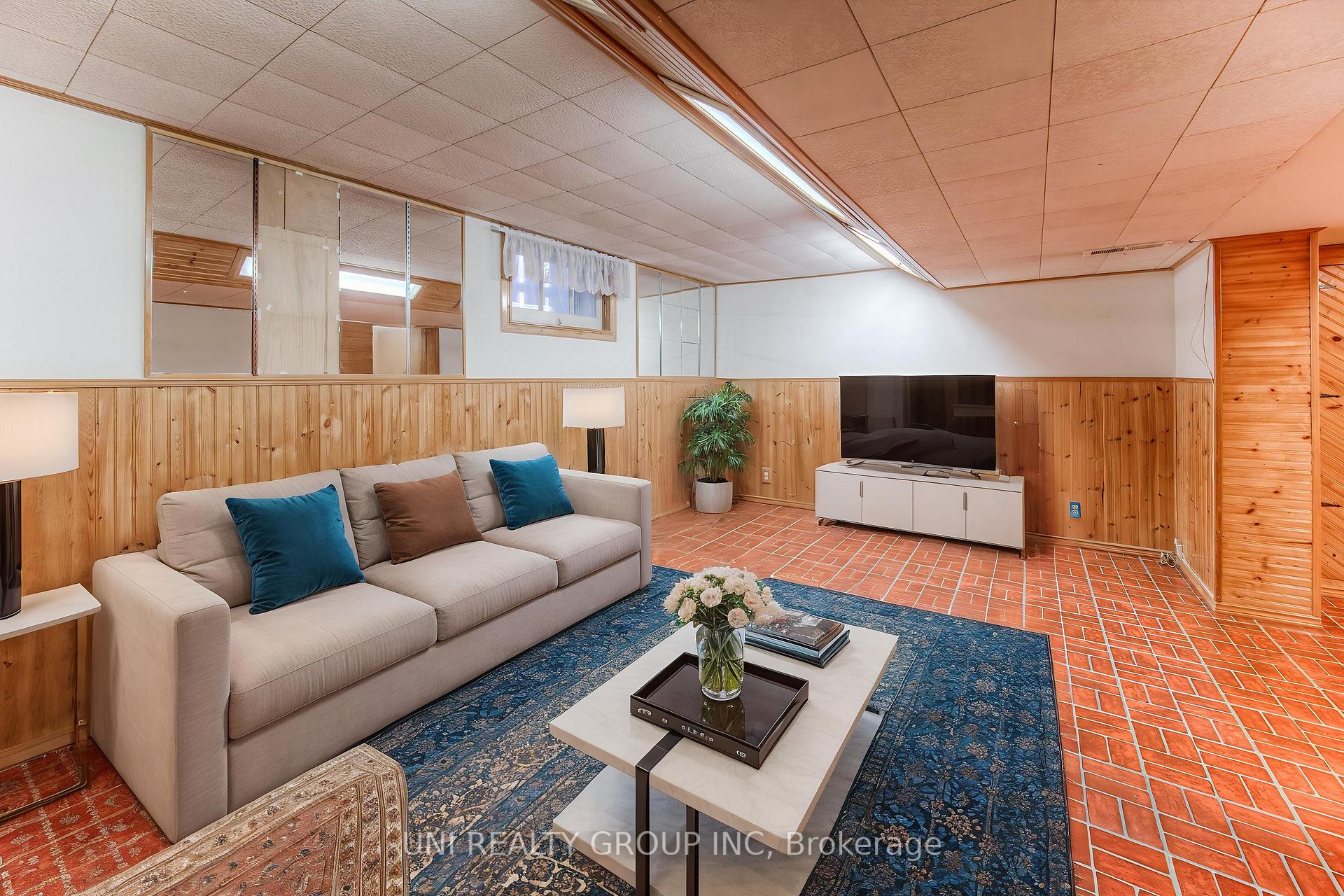 Photo 40 of 251 Margaret Avenue, Kitchener, Fairfield — HOMEH