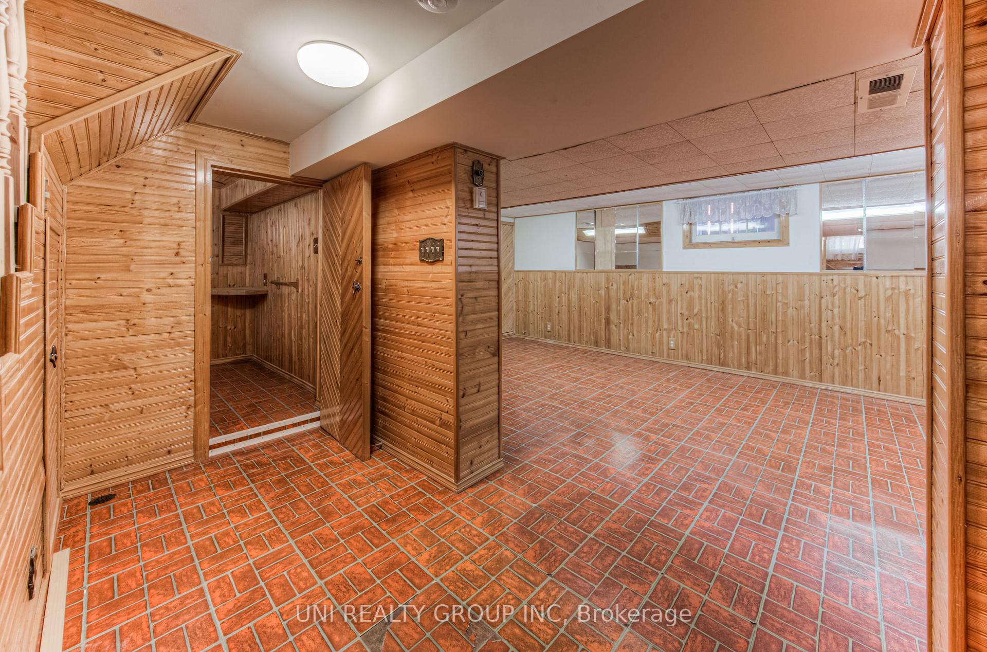 Photo 43 of 251 Margaret Avenue, Kitchener, Fairfield — HOMEH
