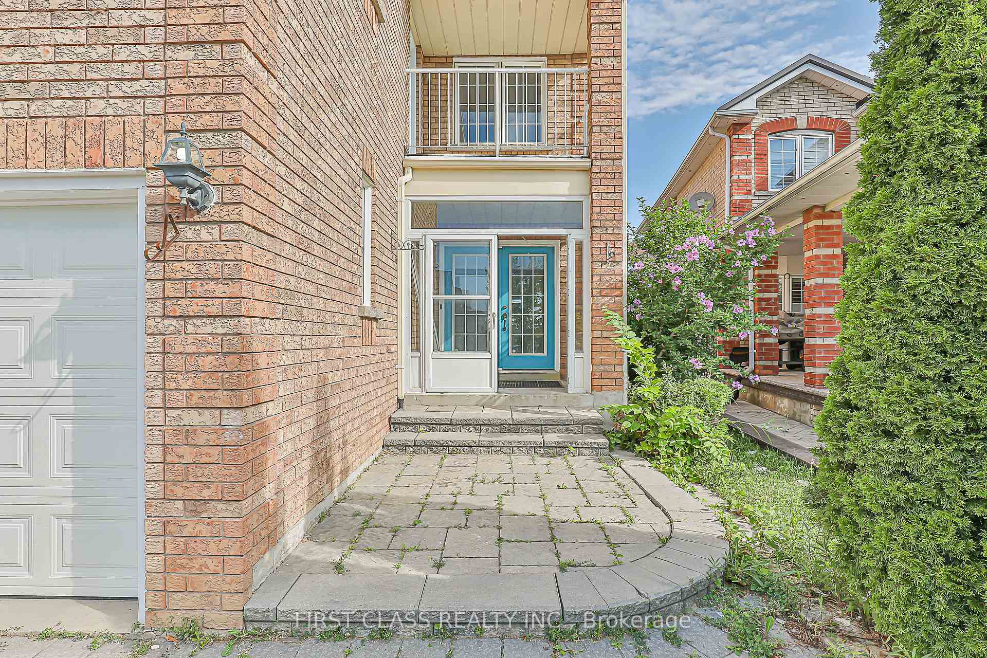 Photo 2 of 45 Summerlea Street, Markham, Middlefield — HOMEH