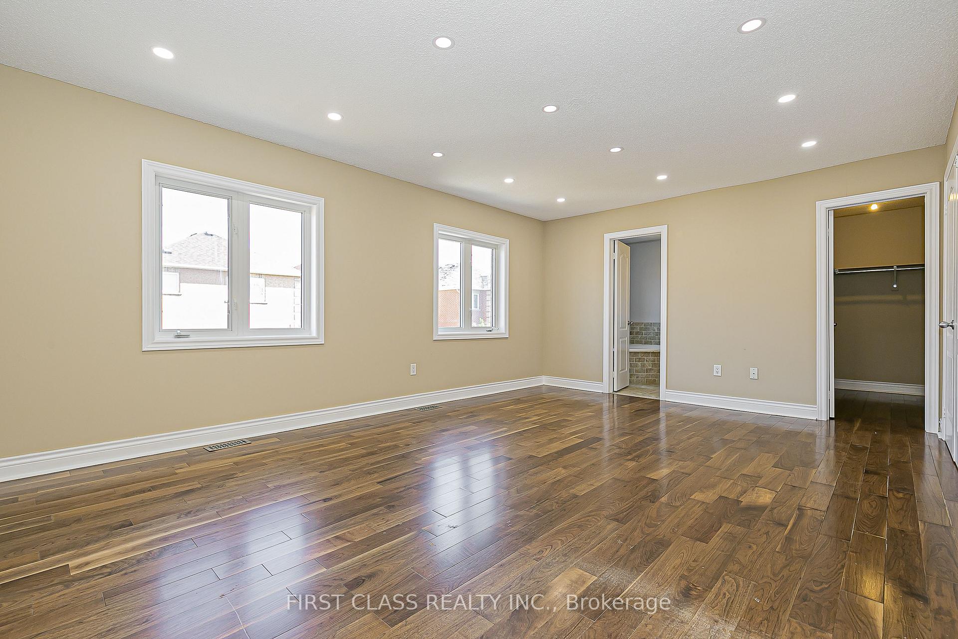 Photo 25 of 45 Summerlea Street, Markham, Middlefield — HOMEH
