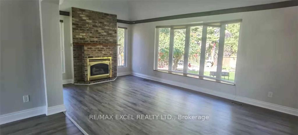 Photo 2 of Unit Main, 56 Robinson Street, Markham, Bullock — HOMEH