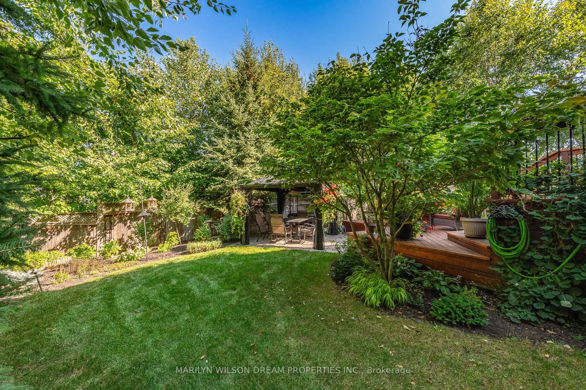 Photo 5 of 1095 Halton Terrace, Ottawa, Kanata - Morgan's Grant/South March — HOMEH