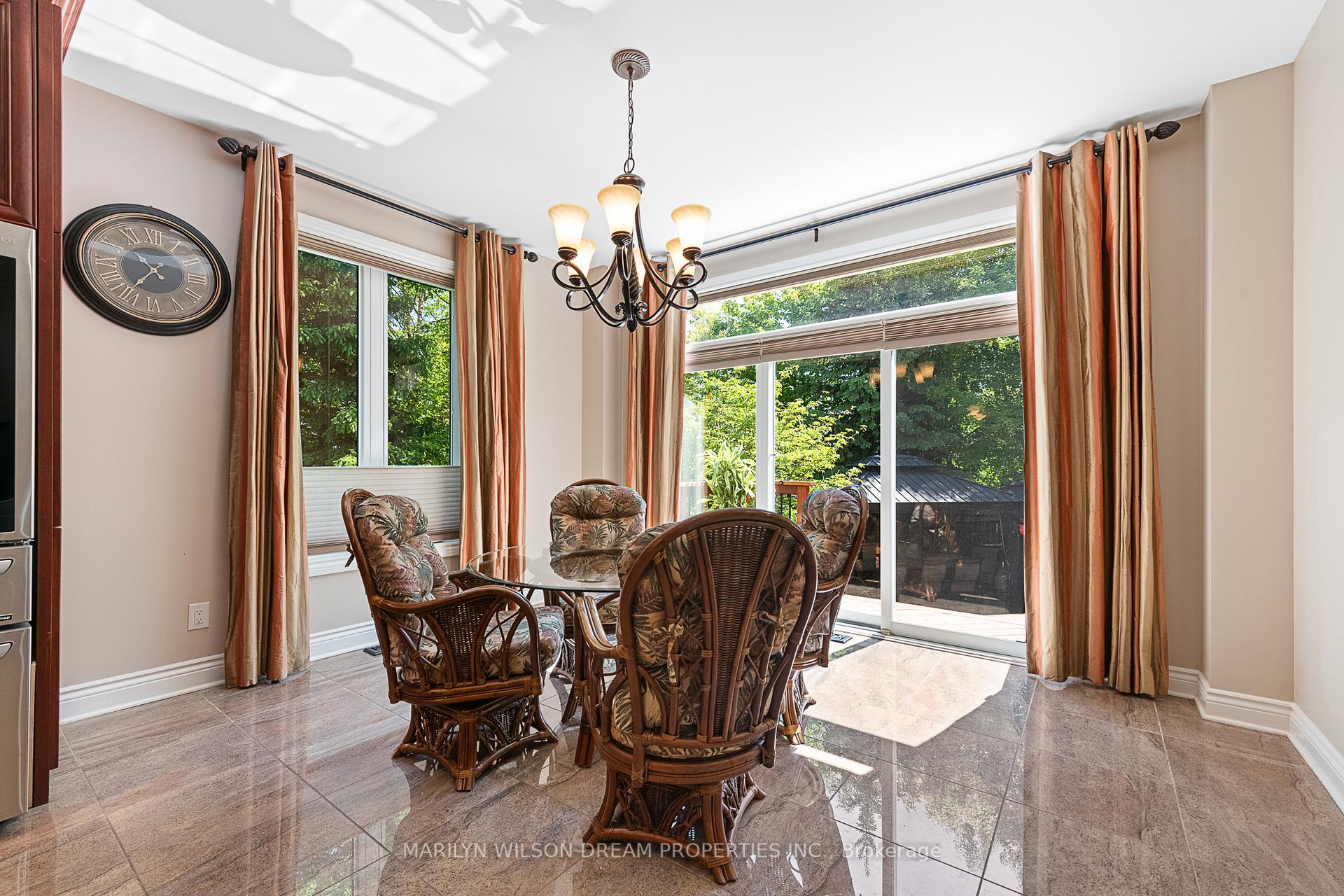 Photo 18 of 1095 Halton Terrace, Ottawa, Kanata - Morgan's Grant/South March — HOMEH