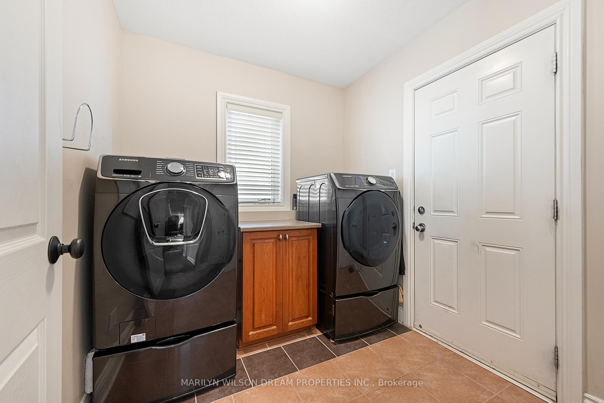 Photo 26 of 1095 Halton Terrace, Ottawa, Kanata - Morgan's Grant/South March — HOMEH
