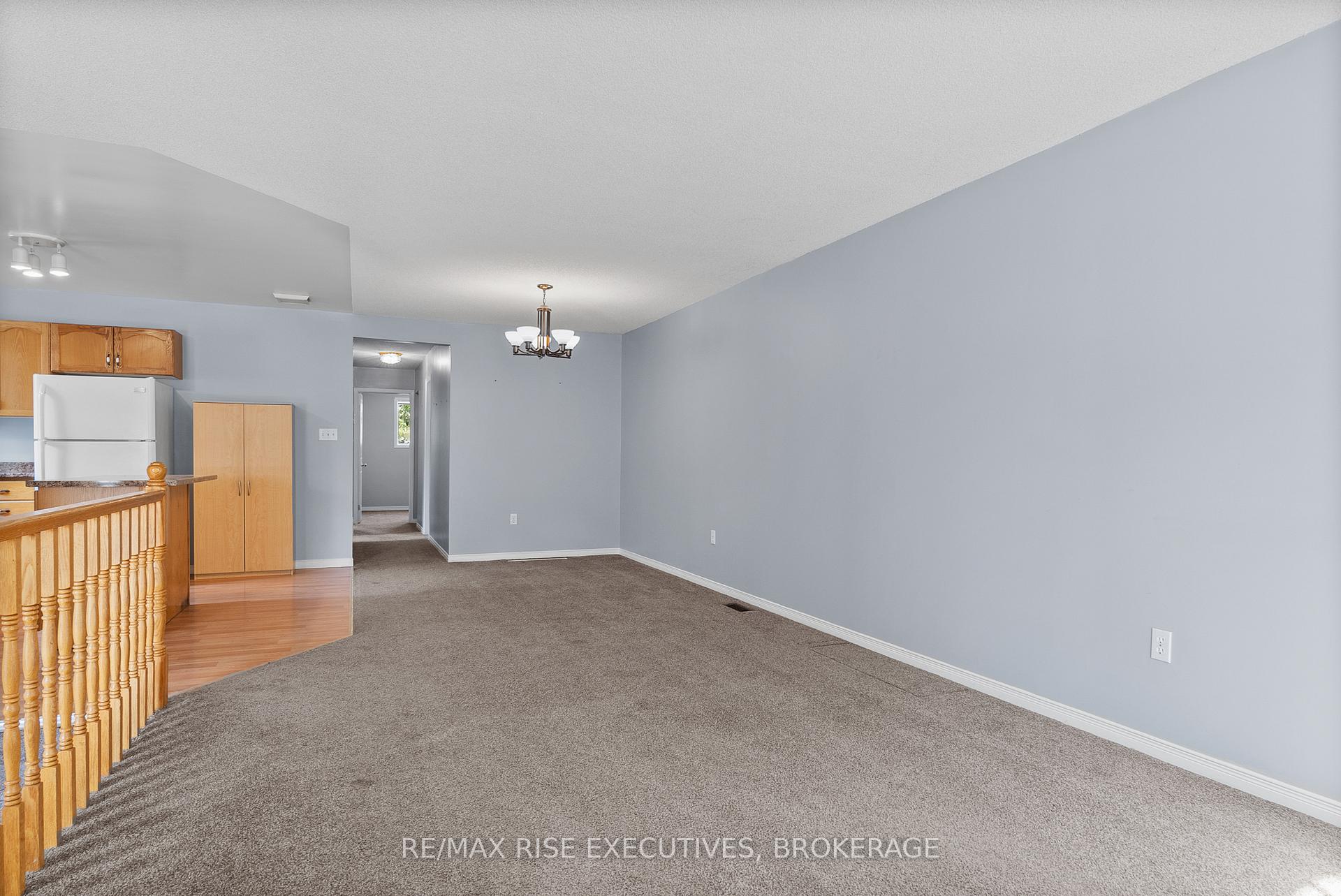 Photo 9 of 1279 Brackenwood Crescent, Kingston, City Northwest — HOMEH