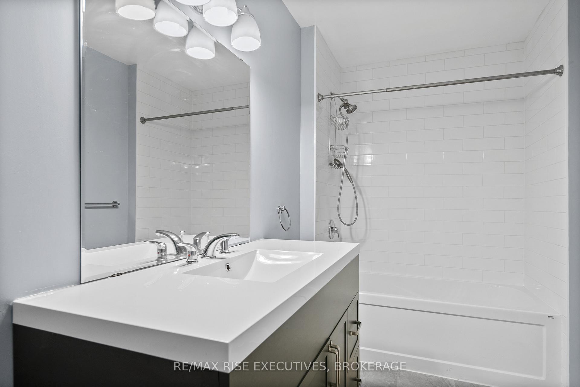 Photo 19 of 1279 Brackenwood Crescent, Kingston, City Northwest — HOMEH