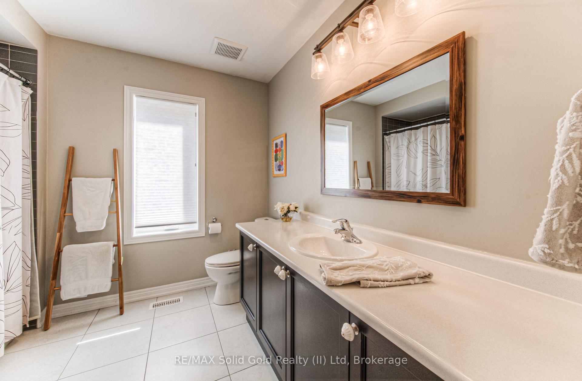 Photo 24 of 145 Haldimand Street, Kitchener — HOMEH