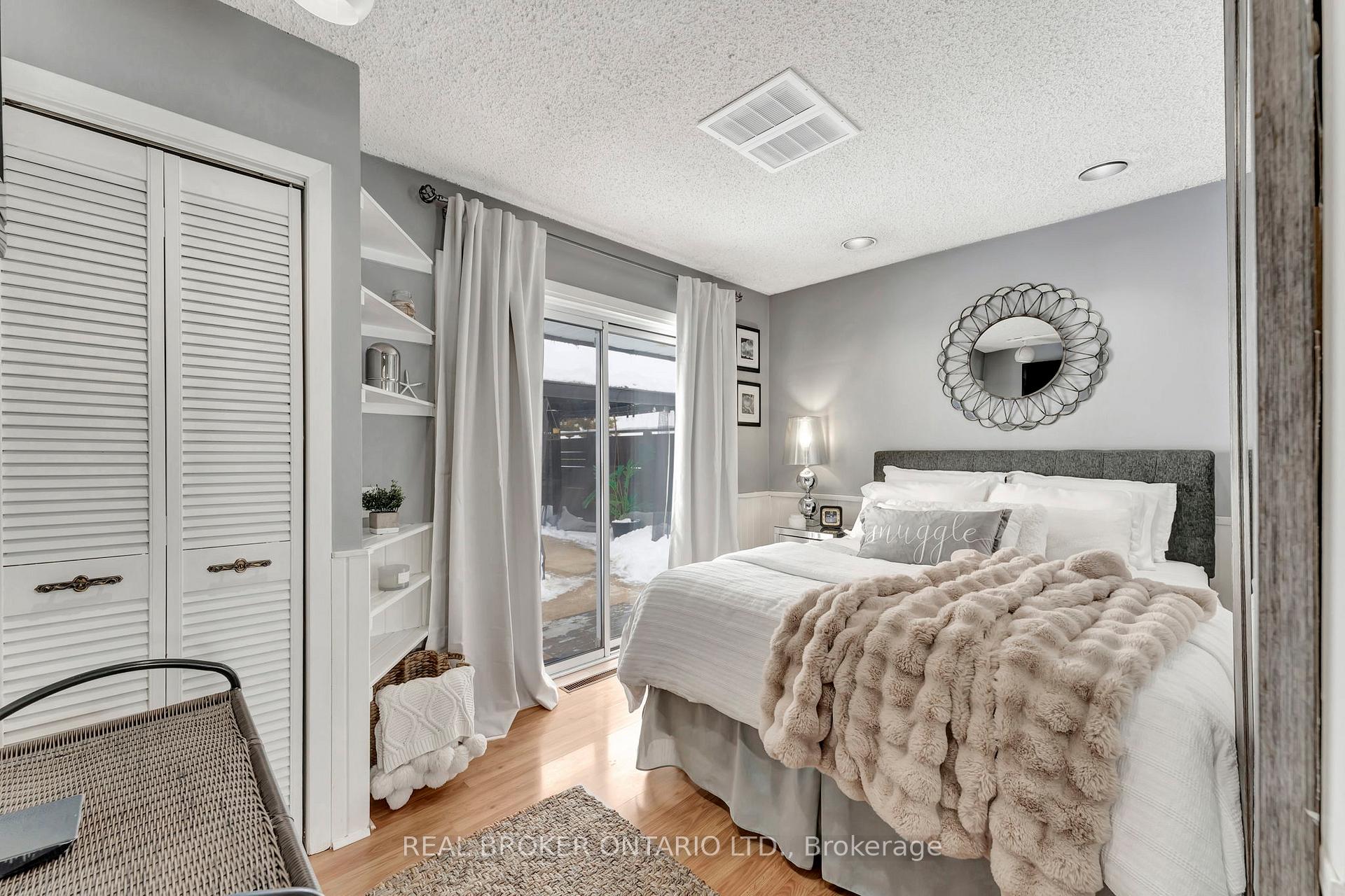 Photo 20 of 924 Union Street, Kitchener — HOMEH