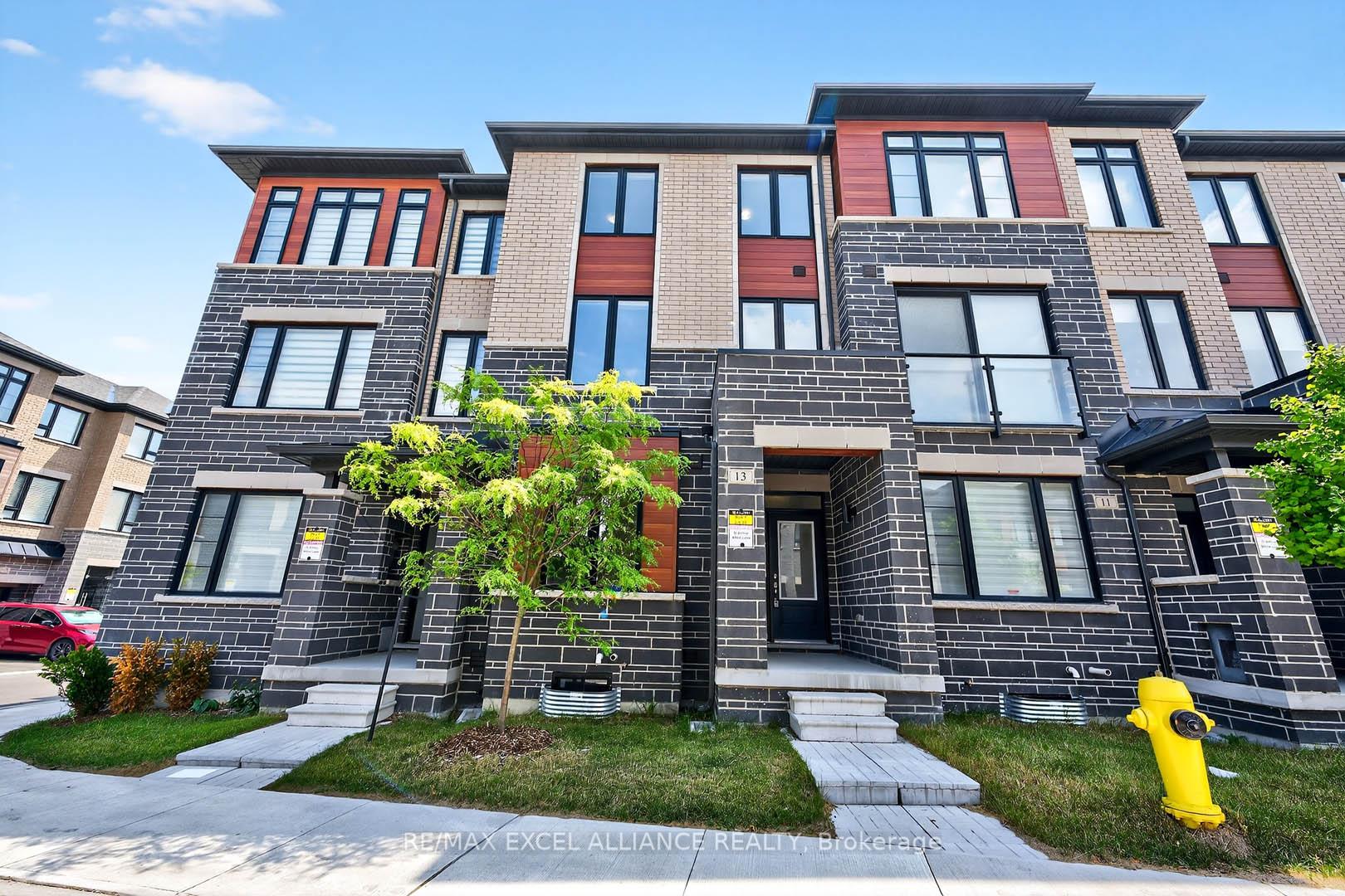 Photo 2 of 13 Arthur White Lane, Markham, Wismer — HOMEH