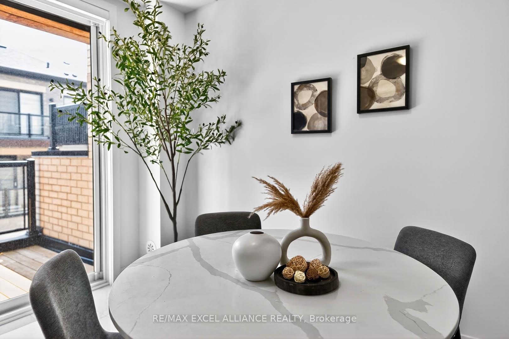 Photo 21 of 13 Arthur White Lane, Markham, Wismer — HOMEH