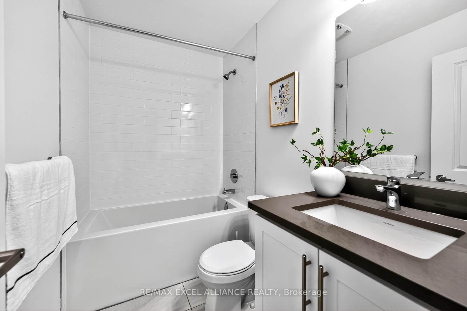 Photo 45 of 13 Arthur White Lane, Markham, Wismer — HOMEH