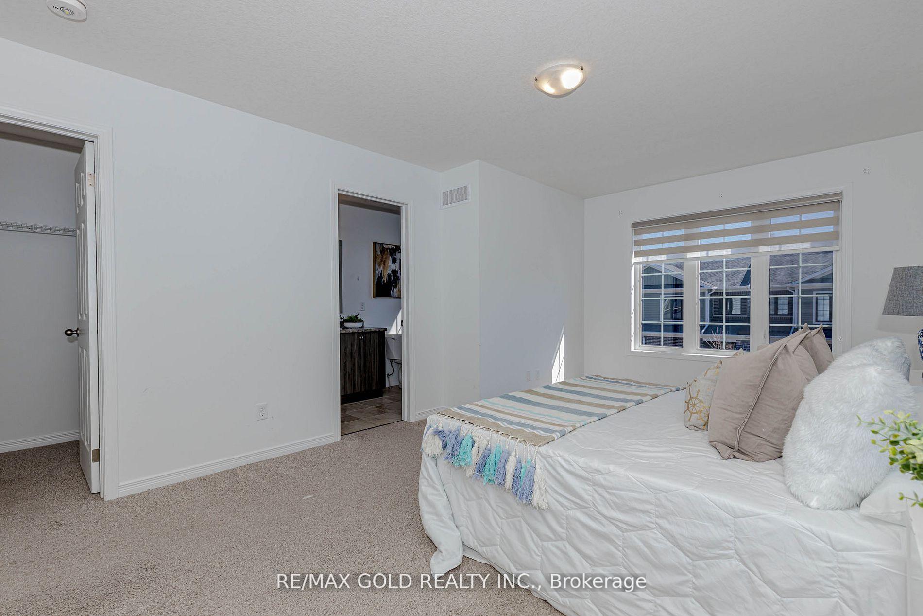 Photo 30 of 508 Woodlea Court, Kitchener, Huron Park — HOMEH