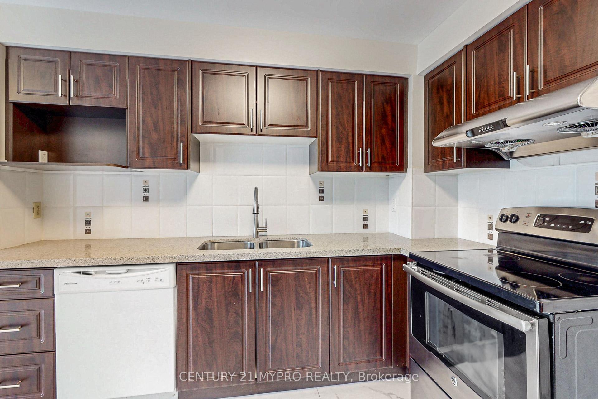 Photo 11 of 52 Foxglove Court, Markham, Unionville — HOMEH