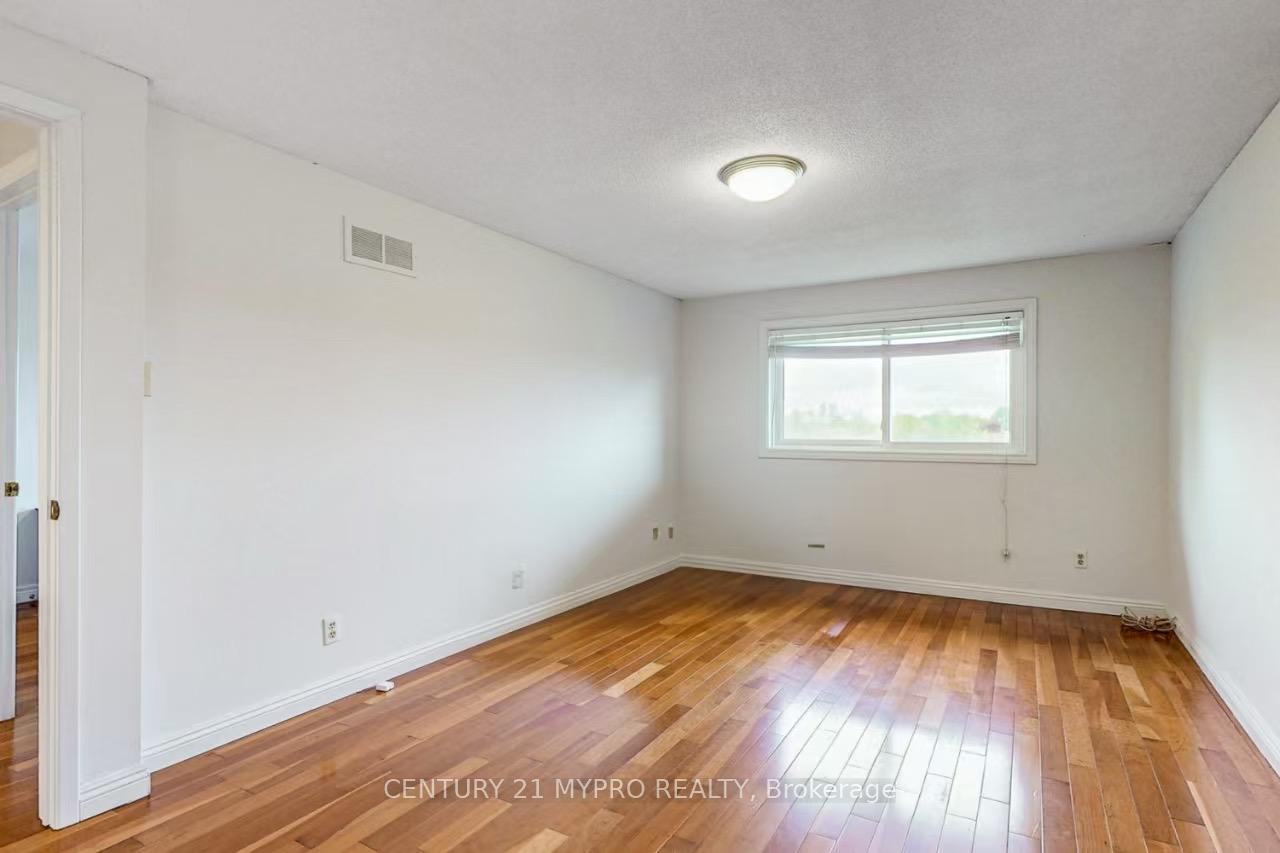 Photo 19 of 52 Foxglove Court, Markham, Unionville — HOMEH