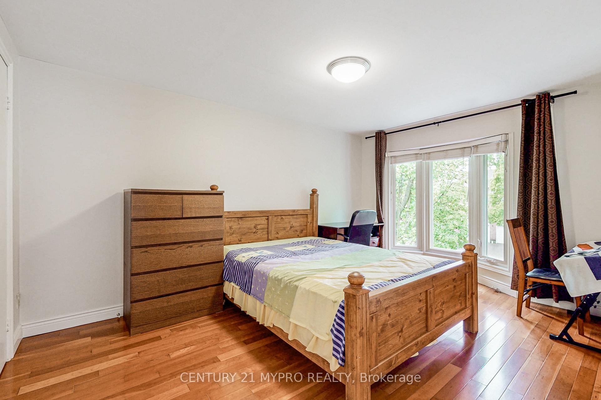 Photo 21 of 52 Foxglove Court, Markham, Unionville — HOMEH