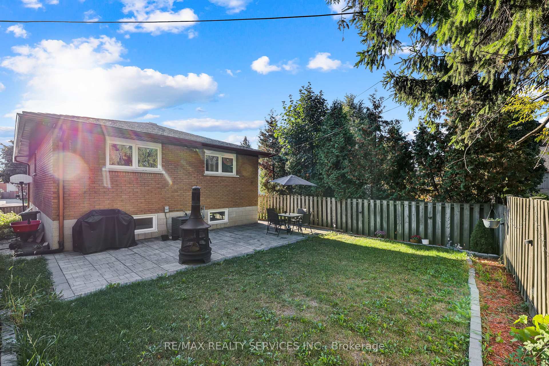 Photo 16 of 728 West 5th Street, Hamilton, Yeoville — HOMEH