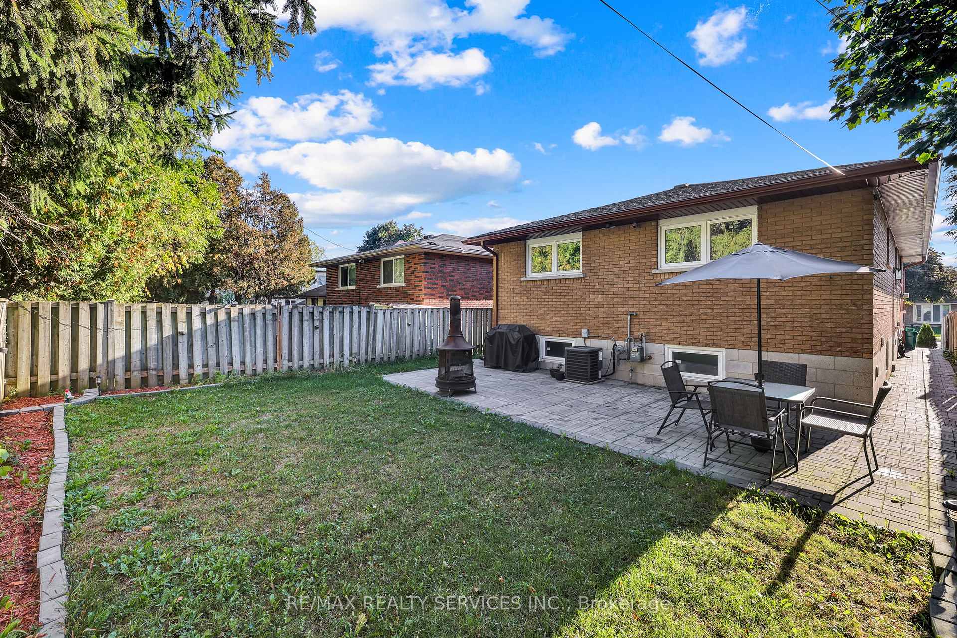 Photo 17 of 728 West 5th Street, Hamilton, Yeoville — HOMEH