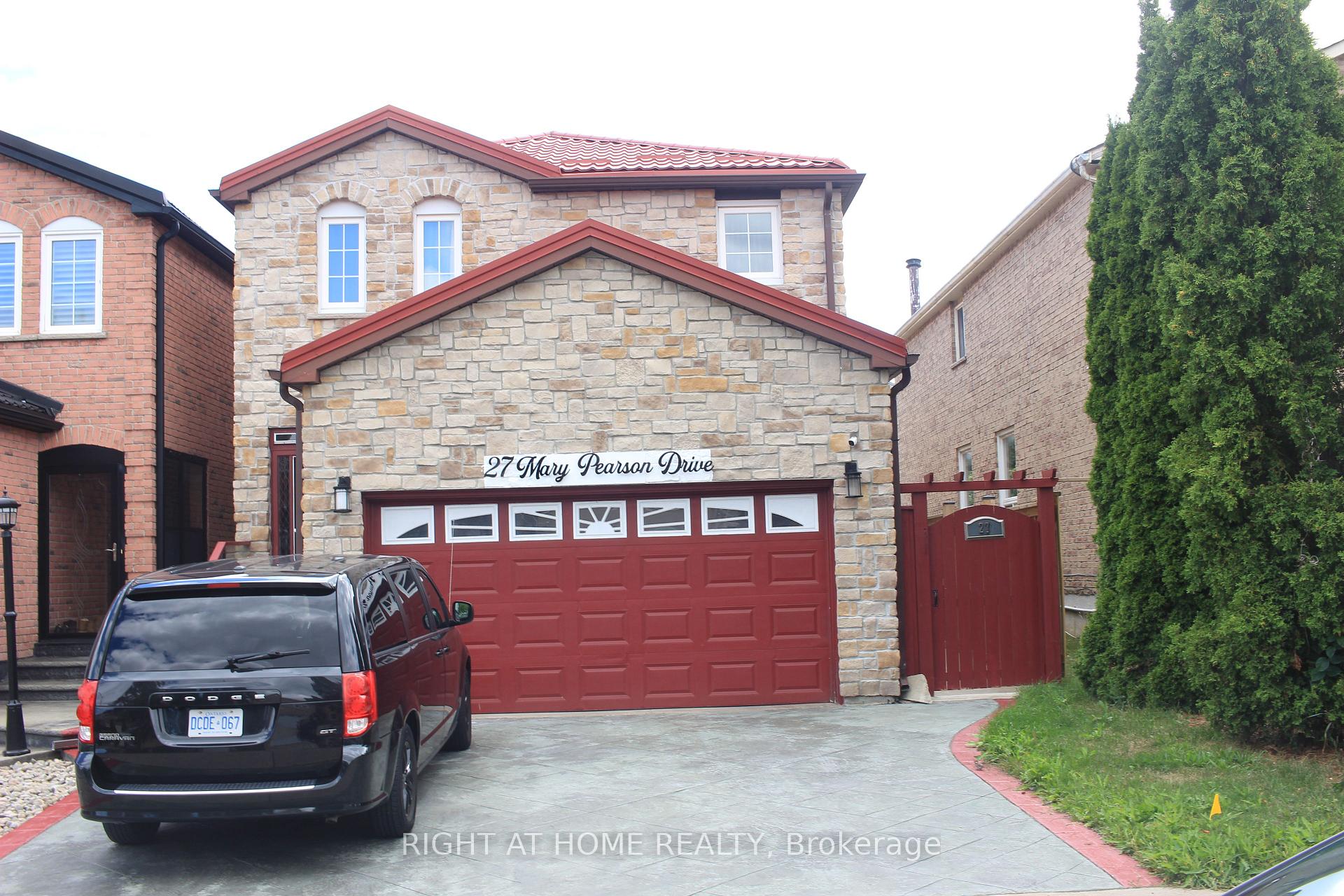 Photo 1 of 27 Mary Pearson Drive, Markham, Middlefield — HOMEH