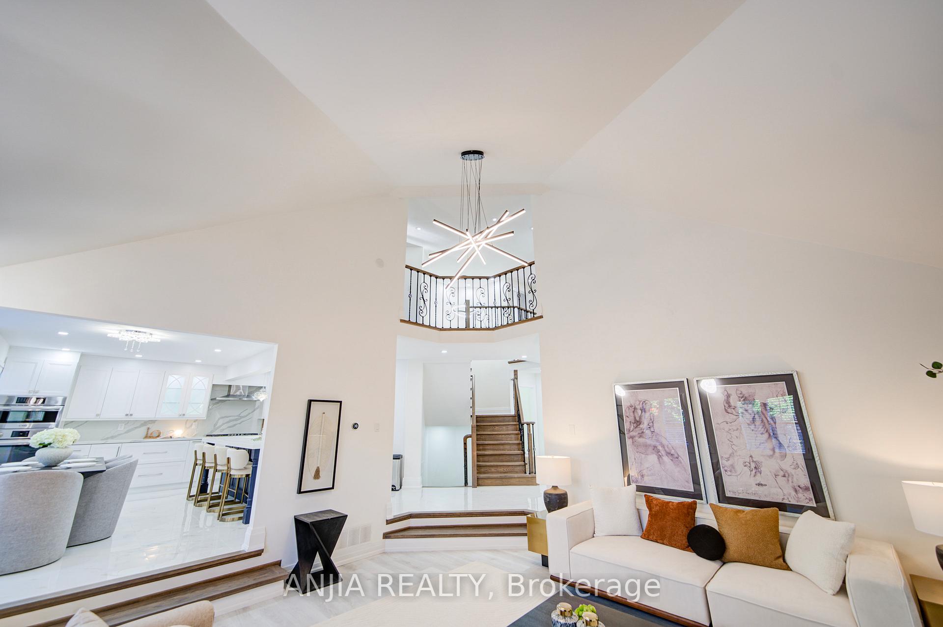 Photo 12 of 78 Corby Road, Markham, Unionville — HOMEH