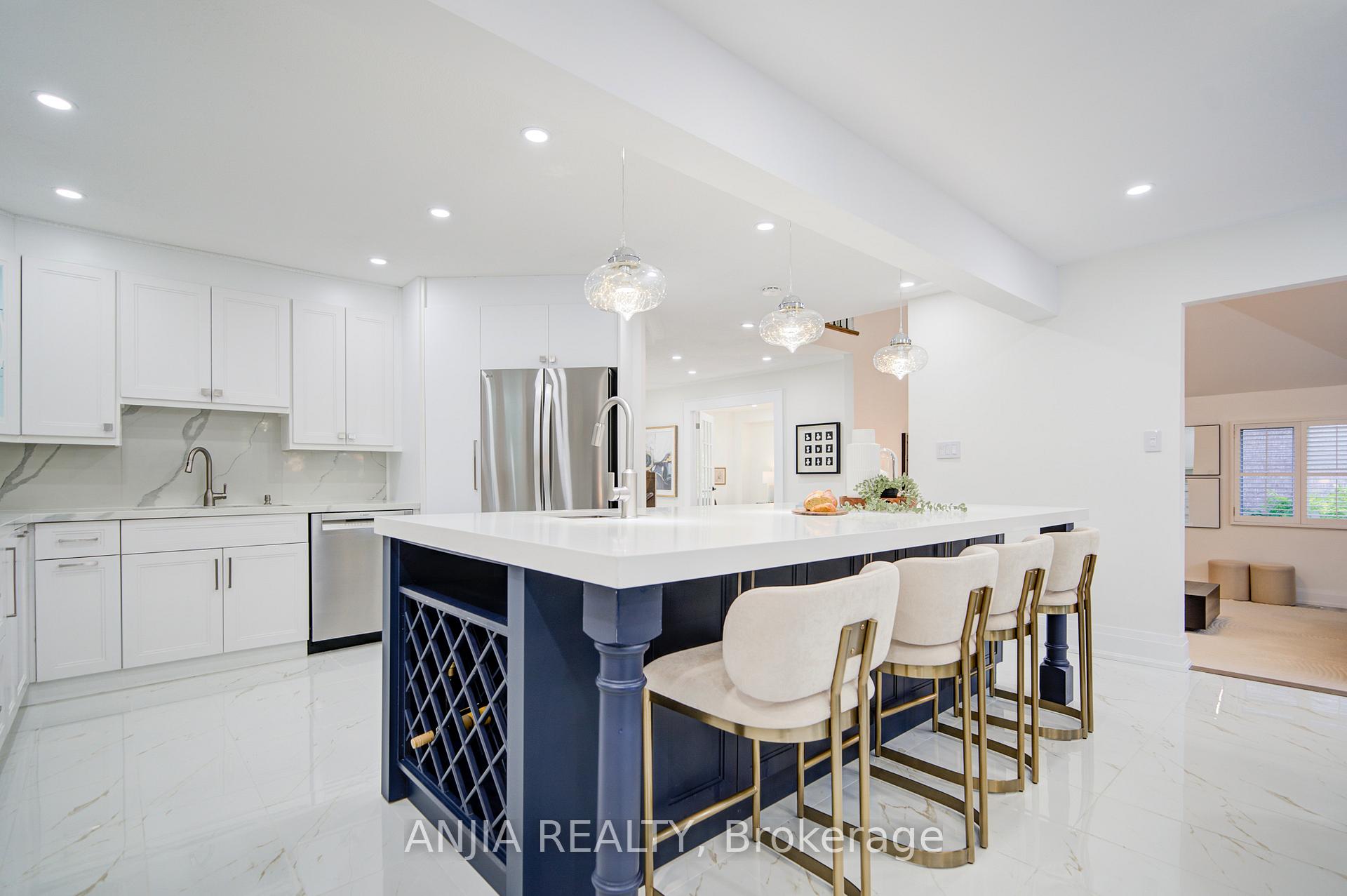 Photo 15 of 78 Corby Road, Markham, Unionville — HOMEH