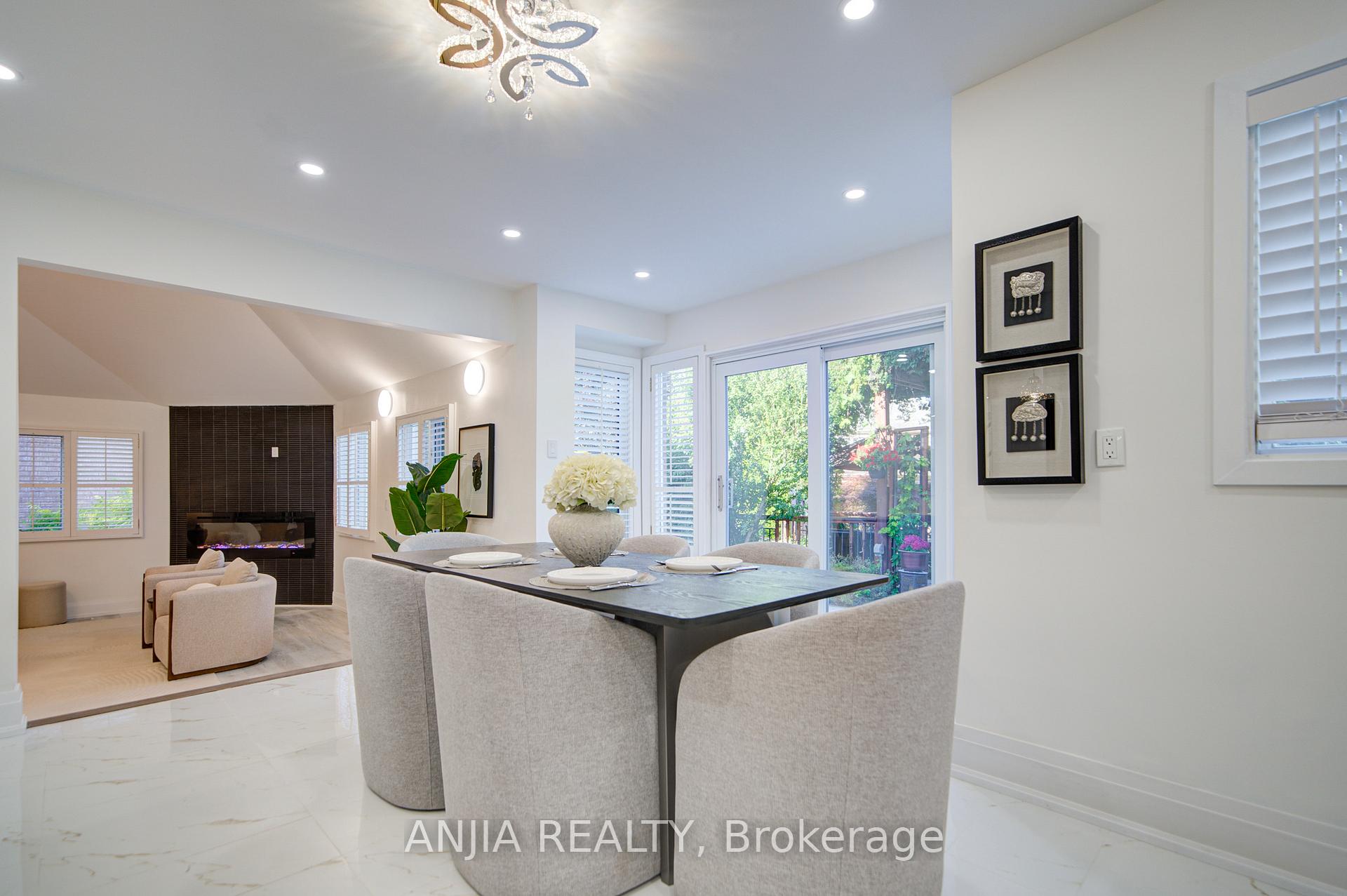 Photo 17 of 78 Corby Road, Markham, Unionville — HOMEH