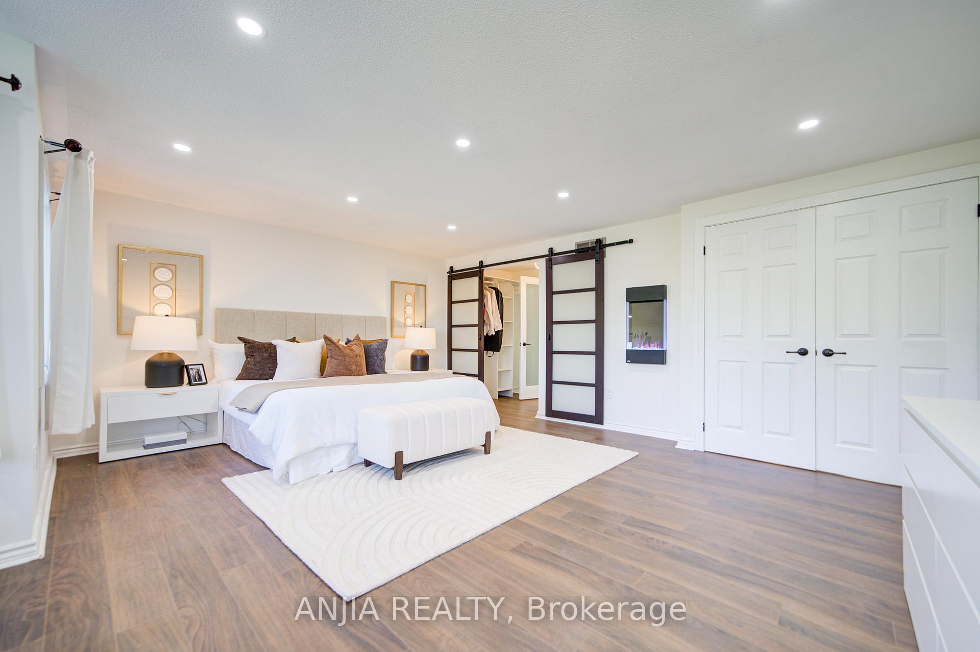 Photo 32 of 78 Corby Road, Markham, Unionville — HOMEH