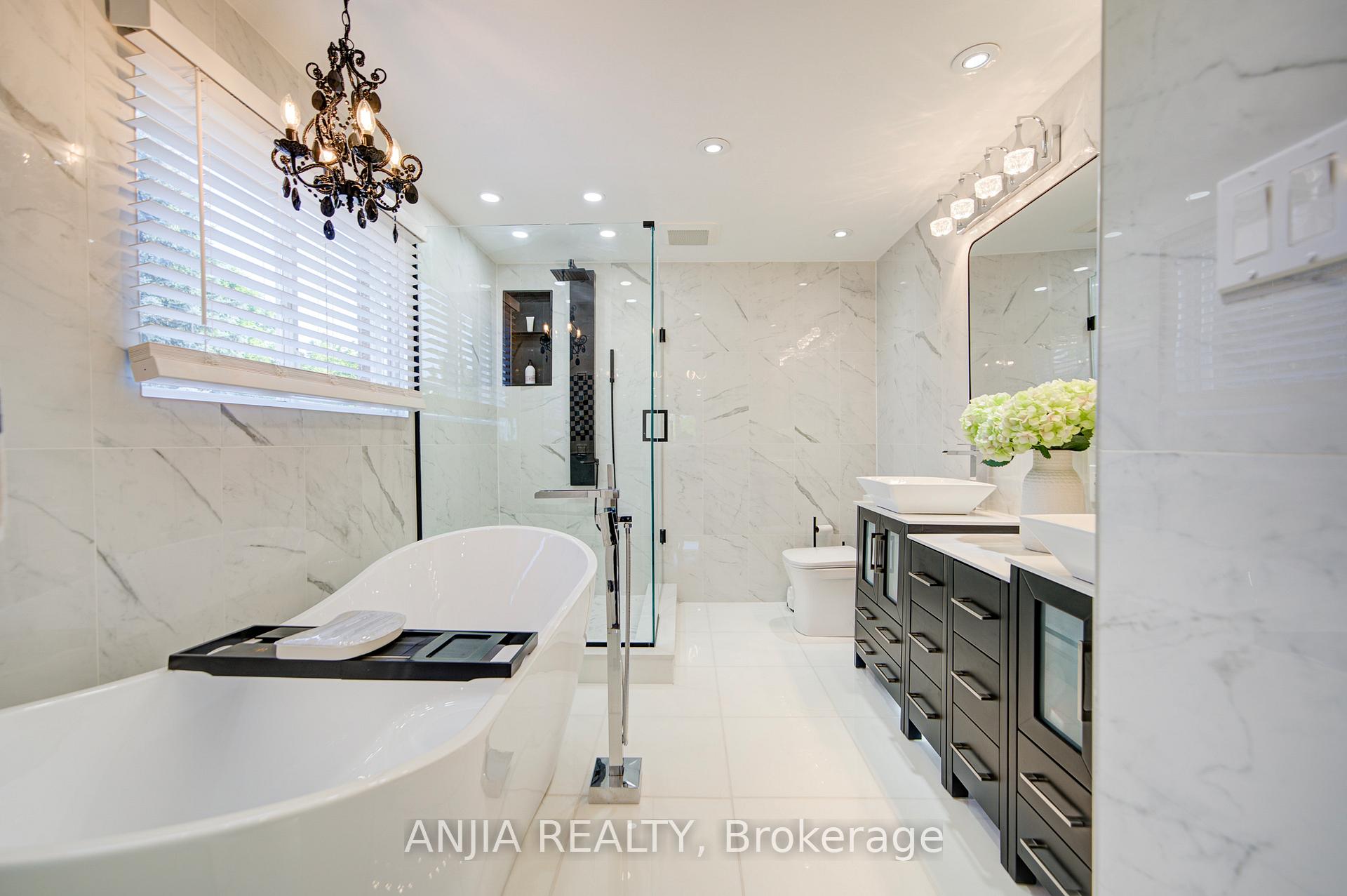 Photo 34 of 78 Corby Road, Markham, Unionville — HOMEH