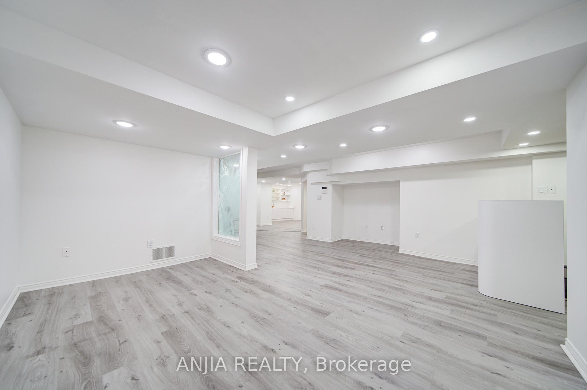 Photo 40 of 78 Corby Road, Markham, Unionville — HOMEH