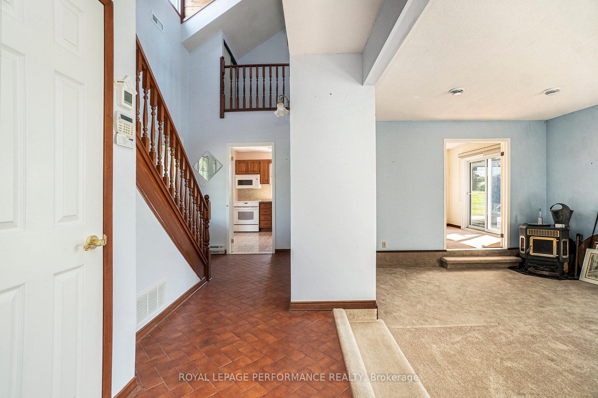 Photo 18 of 2205 Old Second Line Road, Ottawa, Kanata - Kanata (North West) — HOMEH